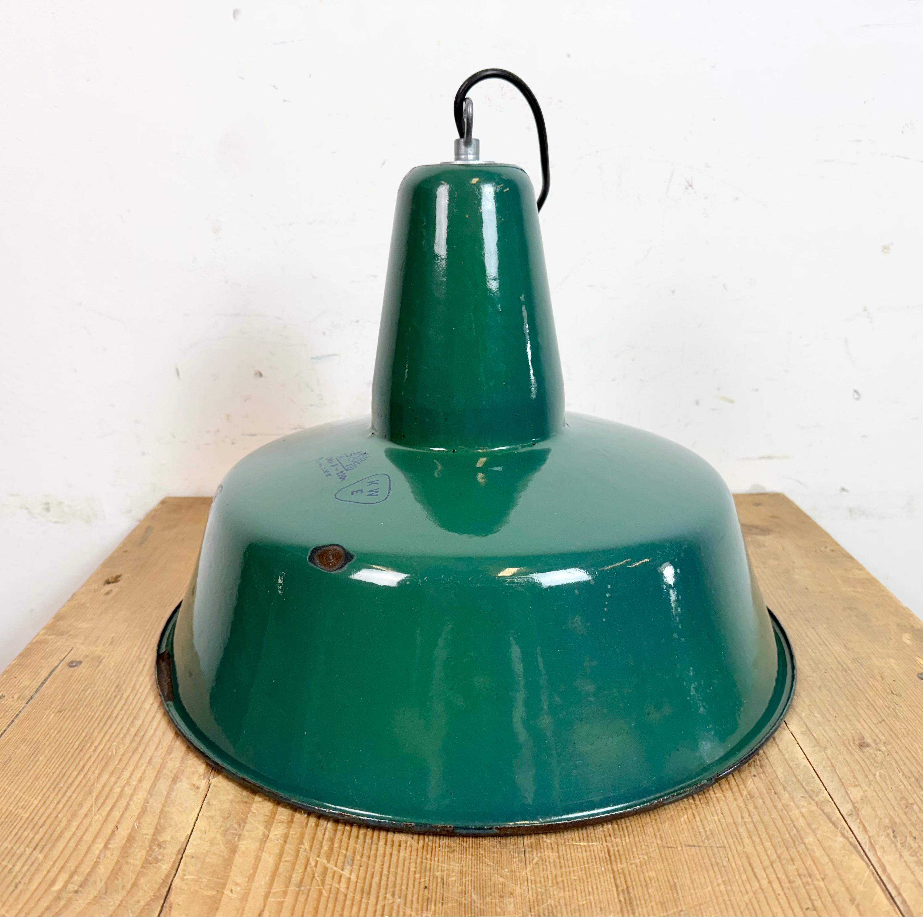 Large Industrial Green Enamel Factory Pendant Lamp, 1960s For Sale 10