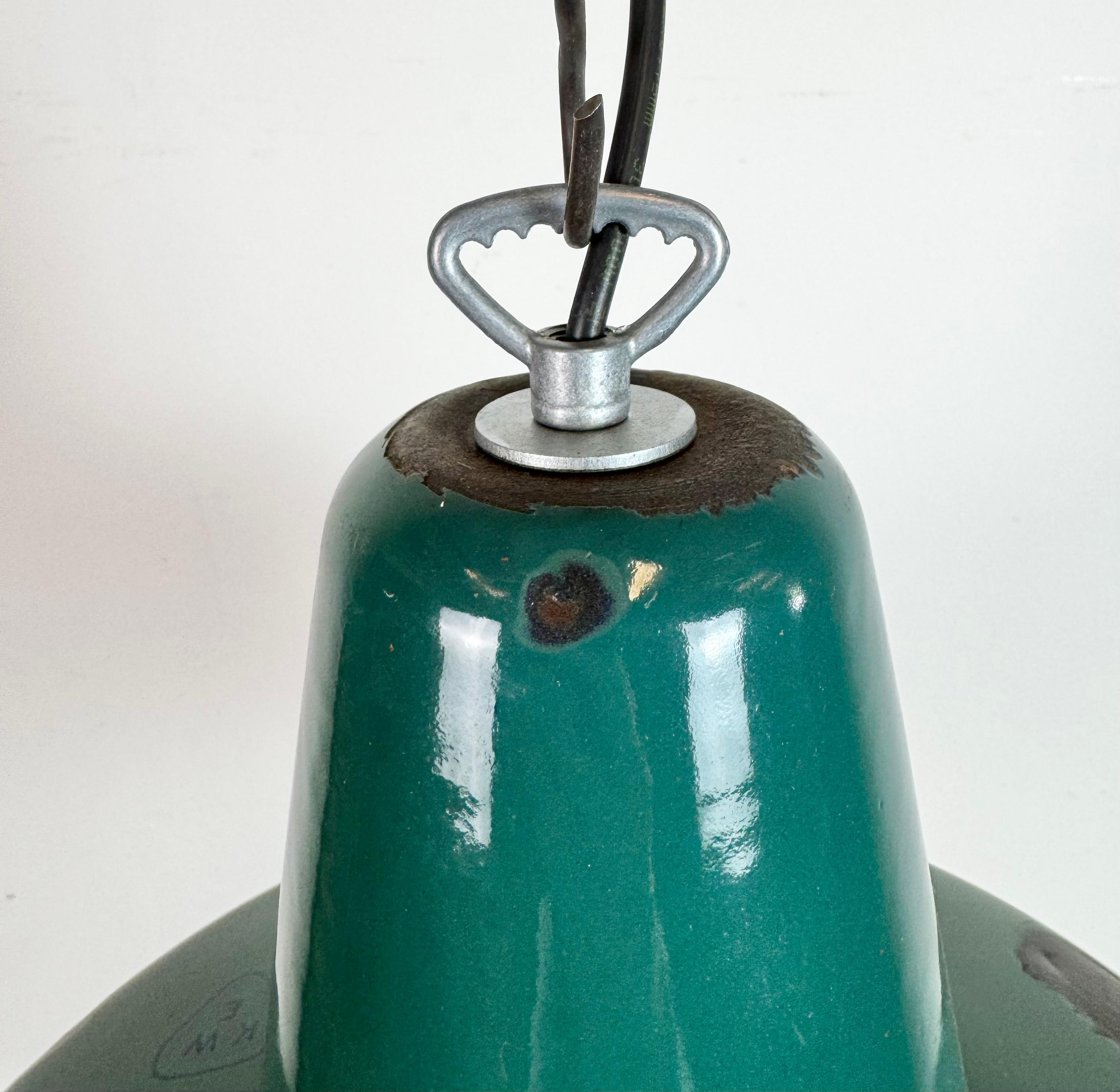 Large Industrial Green Enamel Factory Pendant Lamp, 1960s For Sale 1