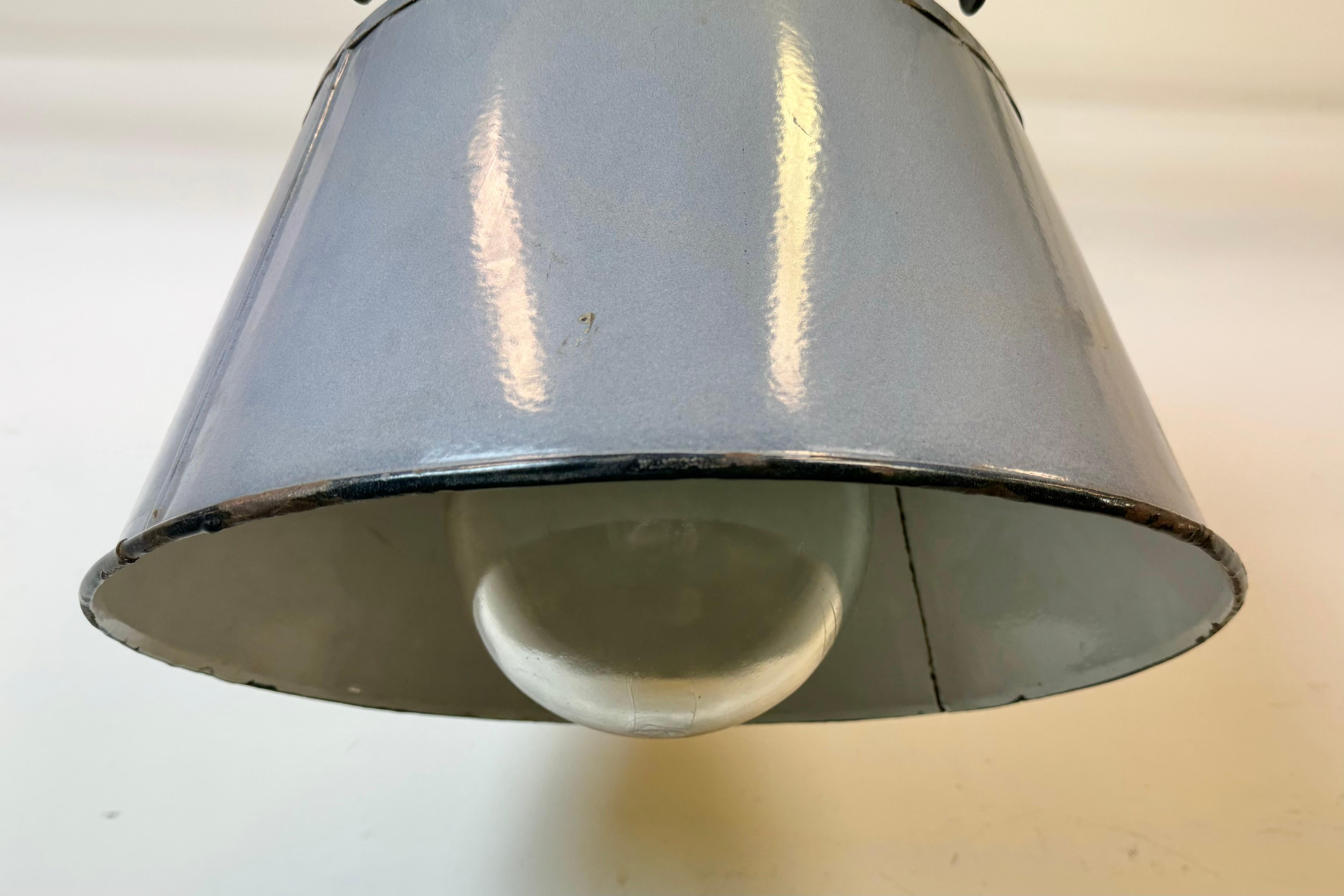 Large Industrial Grey Enamel and Cast Iron Pendant Light, 1960s For Sale 3