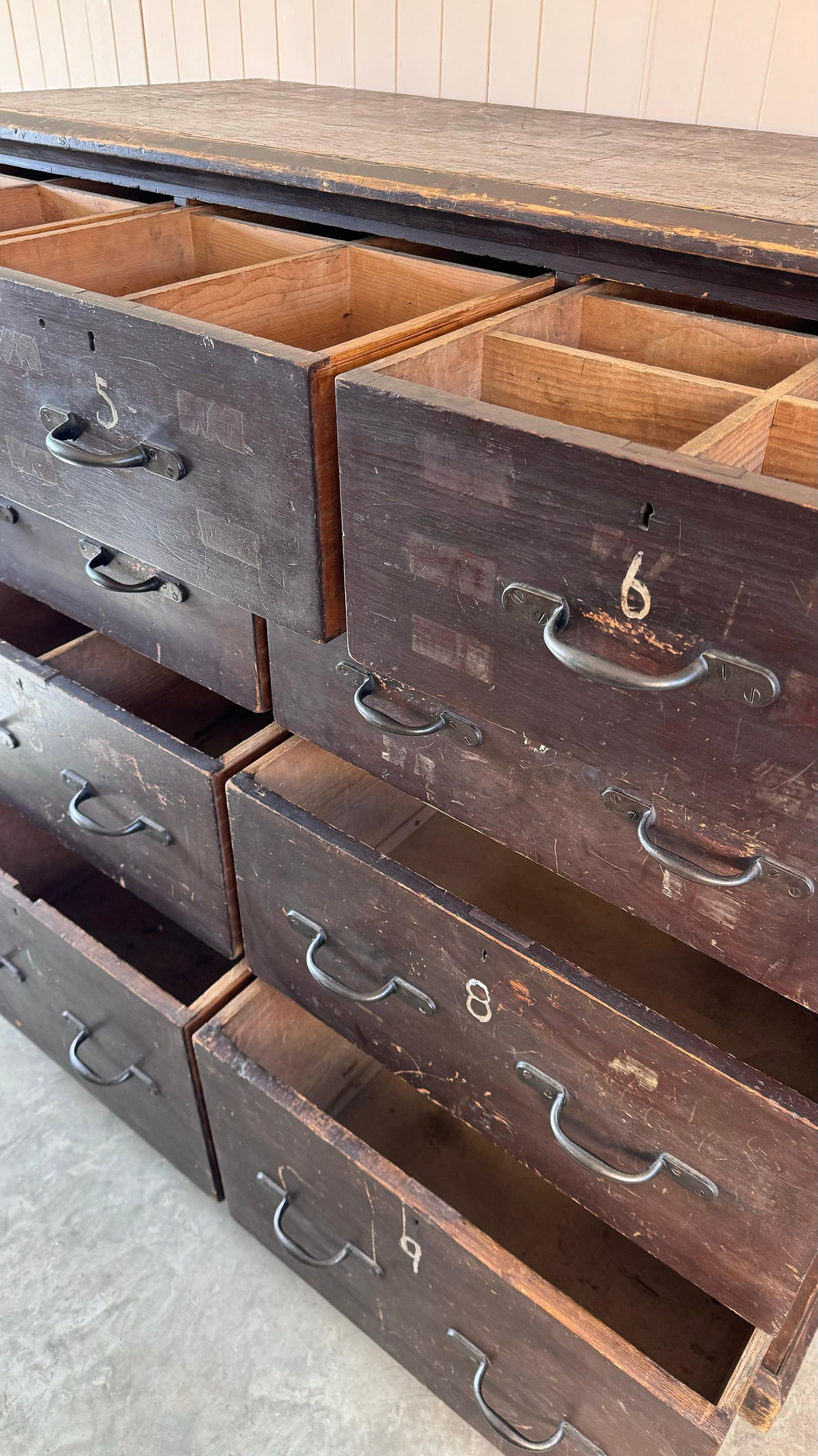 Large Industrial 'Lace Market' Bank of Drawers In Good Condition In Cirencester, GB