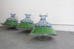 Große Industrieleuchten von Victor:: geborgen aus der Truman-Brauerei in London