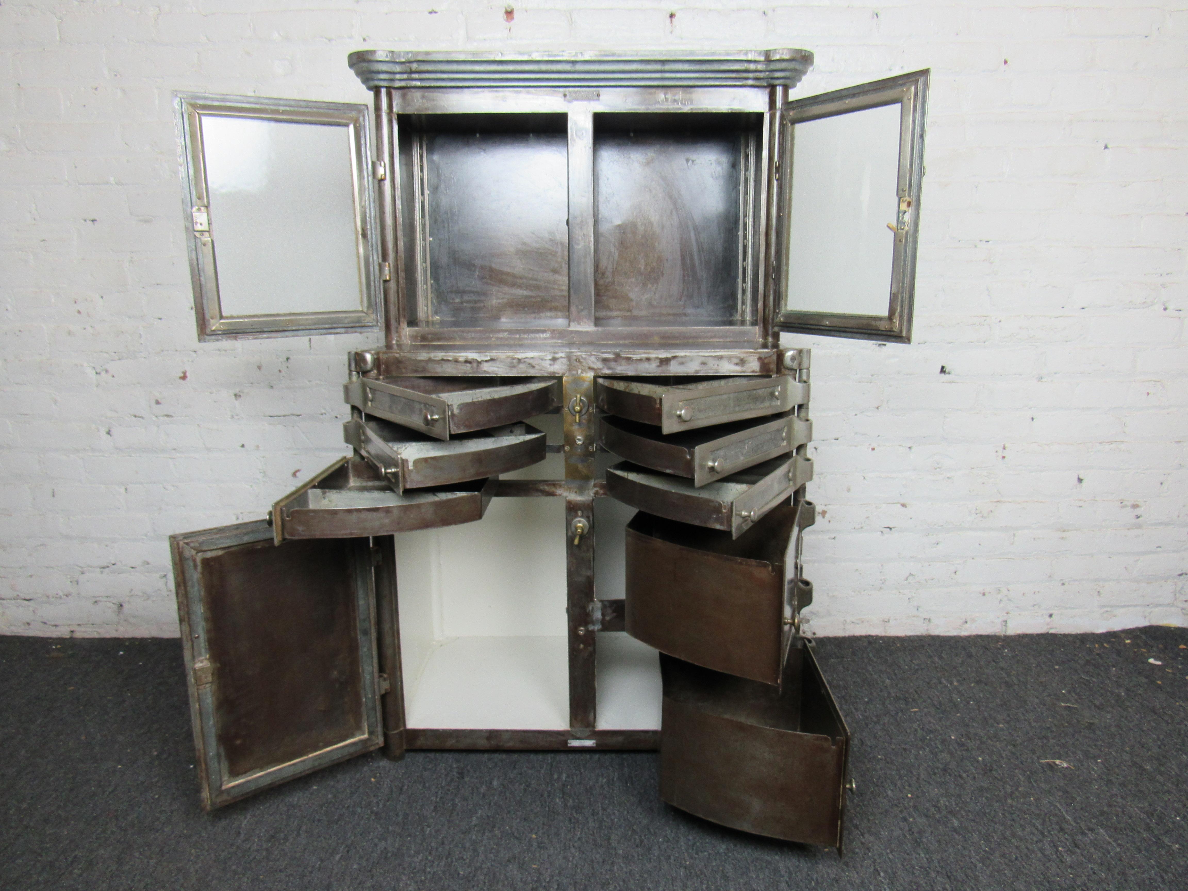 Large Industrial Medicine Cabinet 3