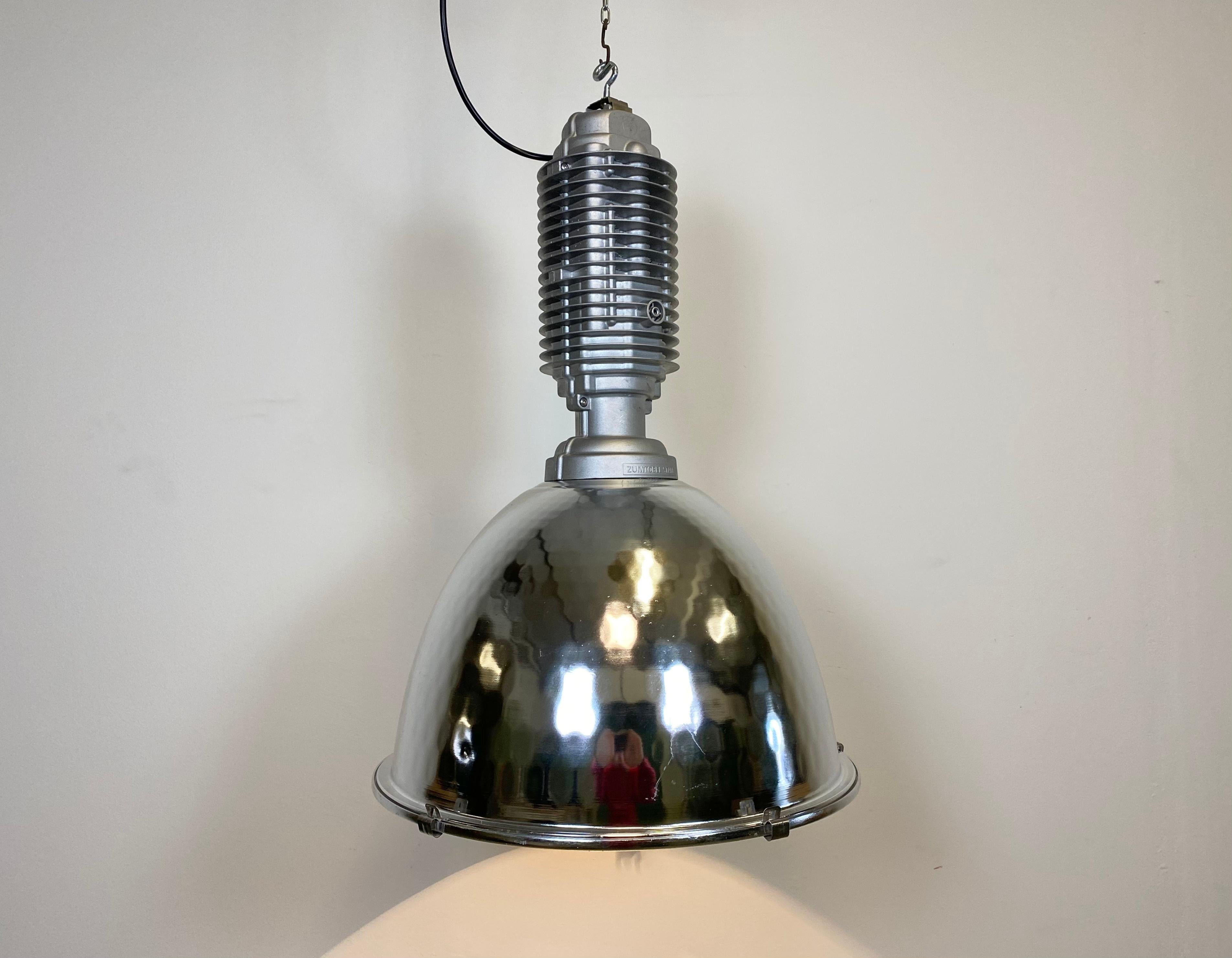 Aluminum Large Industrial Pendant Lamp by Charles Keller for Zumtobel Staff, 1990 For Sale