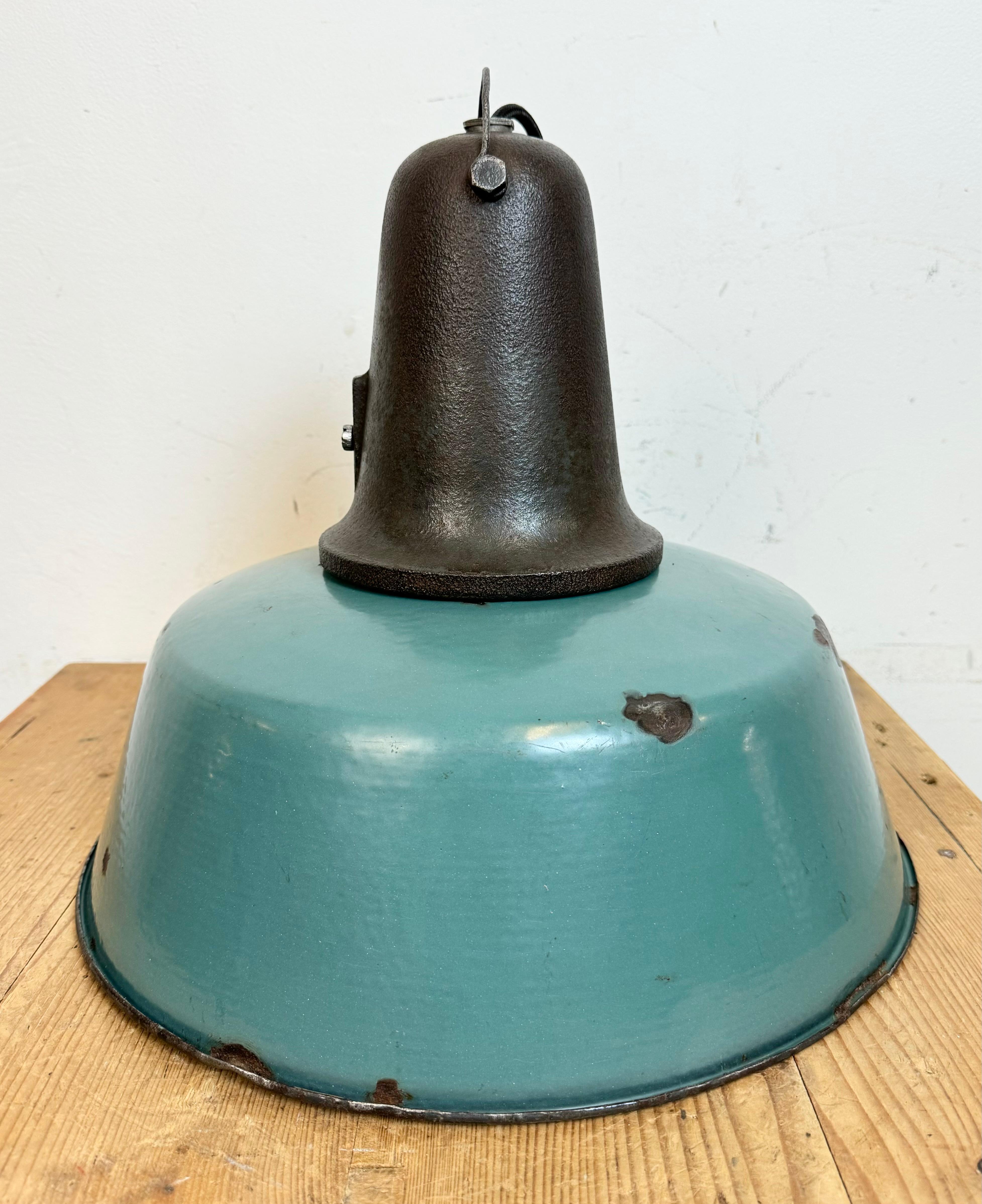 Large Industrial Petrol Enamel Factory Lamp with Cast Iron Top, 1960s For Sale 8