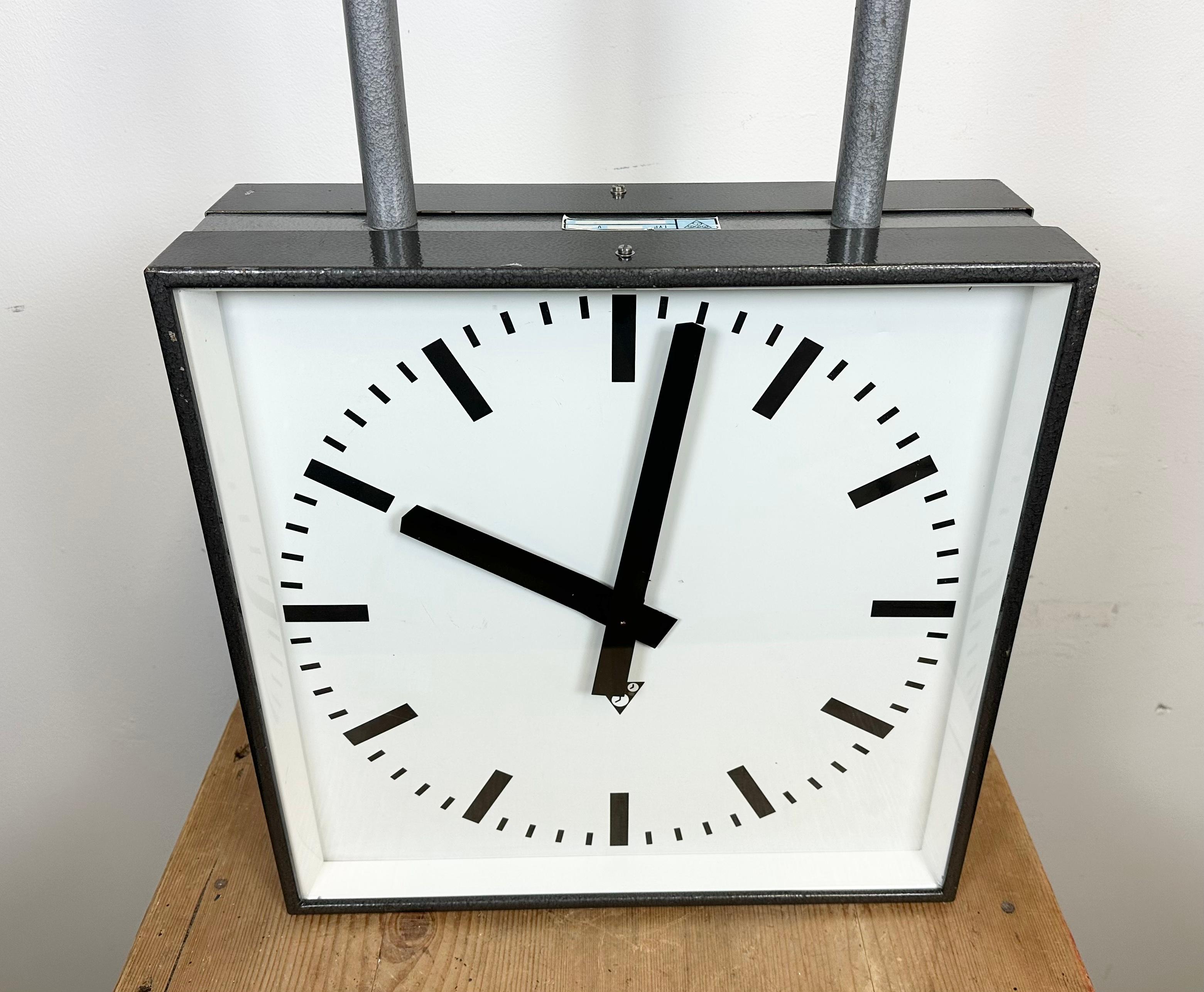 Large Industrial Square Double Sided Factory Ceiling Clock from Pragotron, 1970s For Sale 6