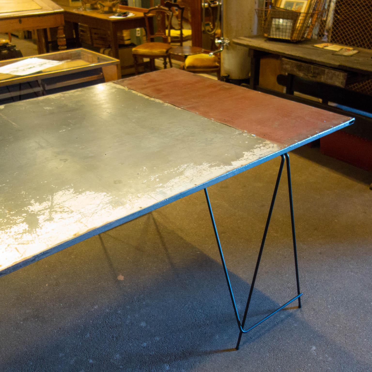 Large Industrial Table by Upcycle Artist Frits Jeuris, Old Brewery Door In Good Condition For Sale In Nijmegen, Gelderland