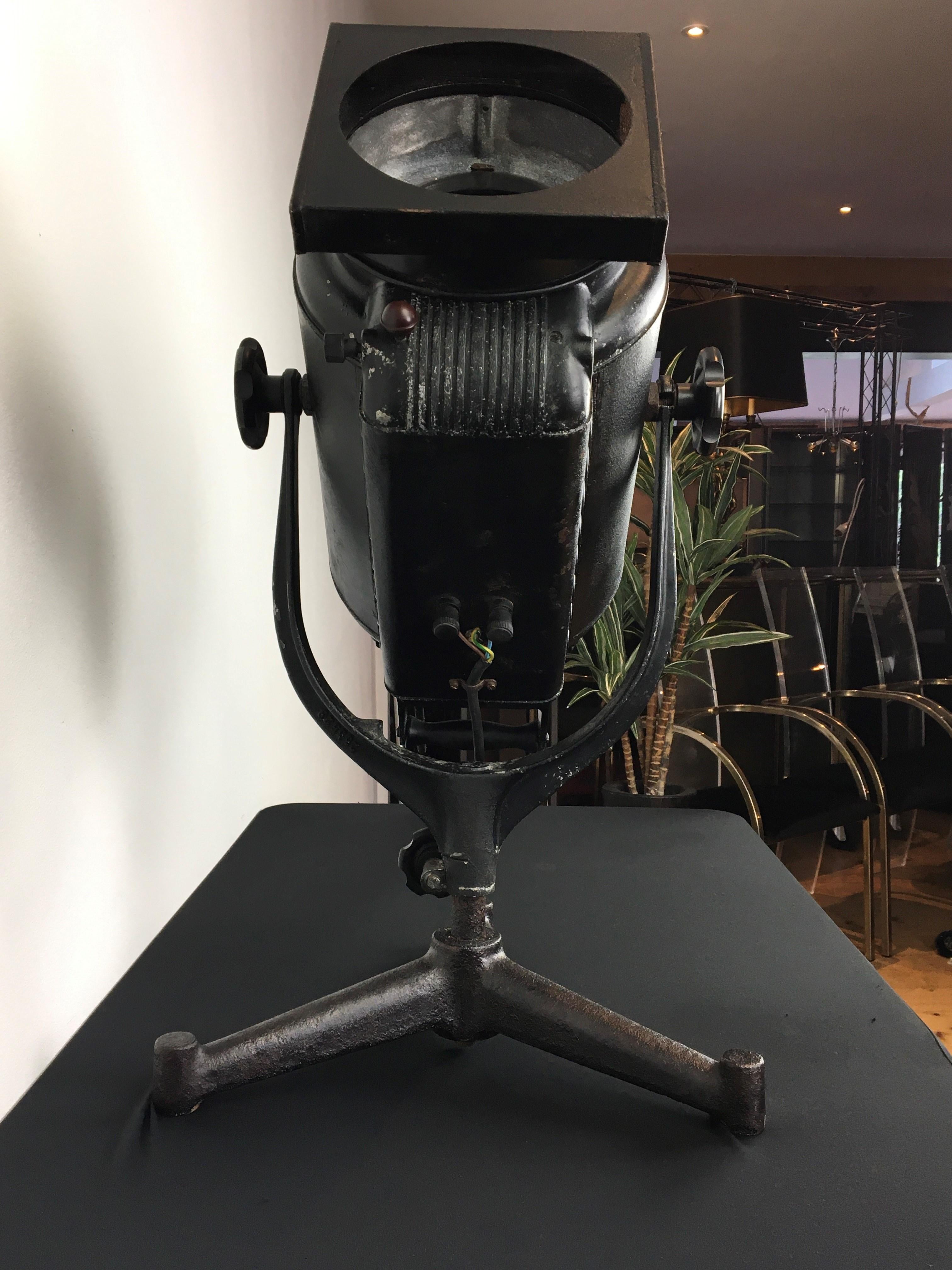 Large Industrial Theater Spot on Tripod, DAB Spotlight For Sale 1