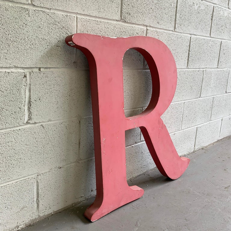 Large Industrial Times Roman Marquee Letter R In Good Condition For Sale In Brooklyn, NY