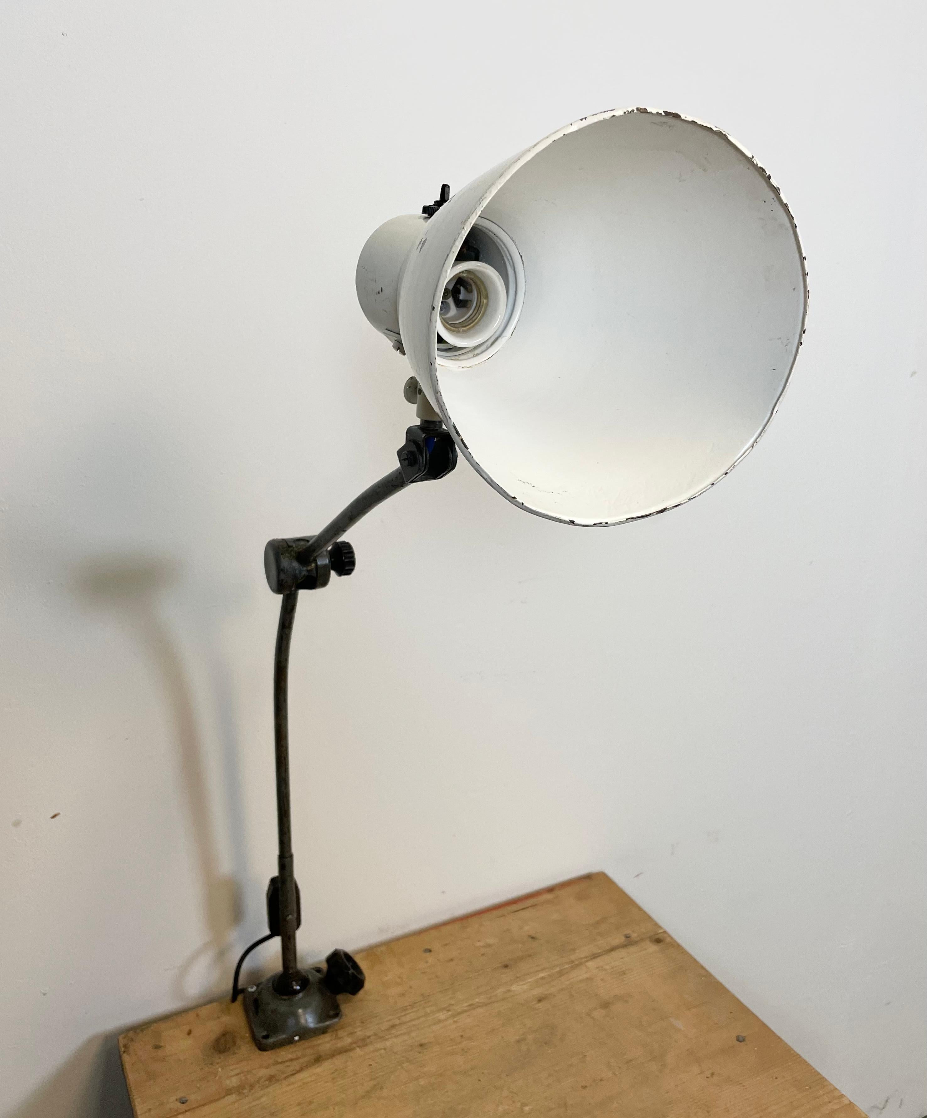 Large Industrial Workshop Table Lamp, 1960s For Sale 11