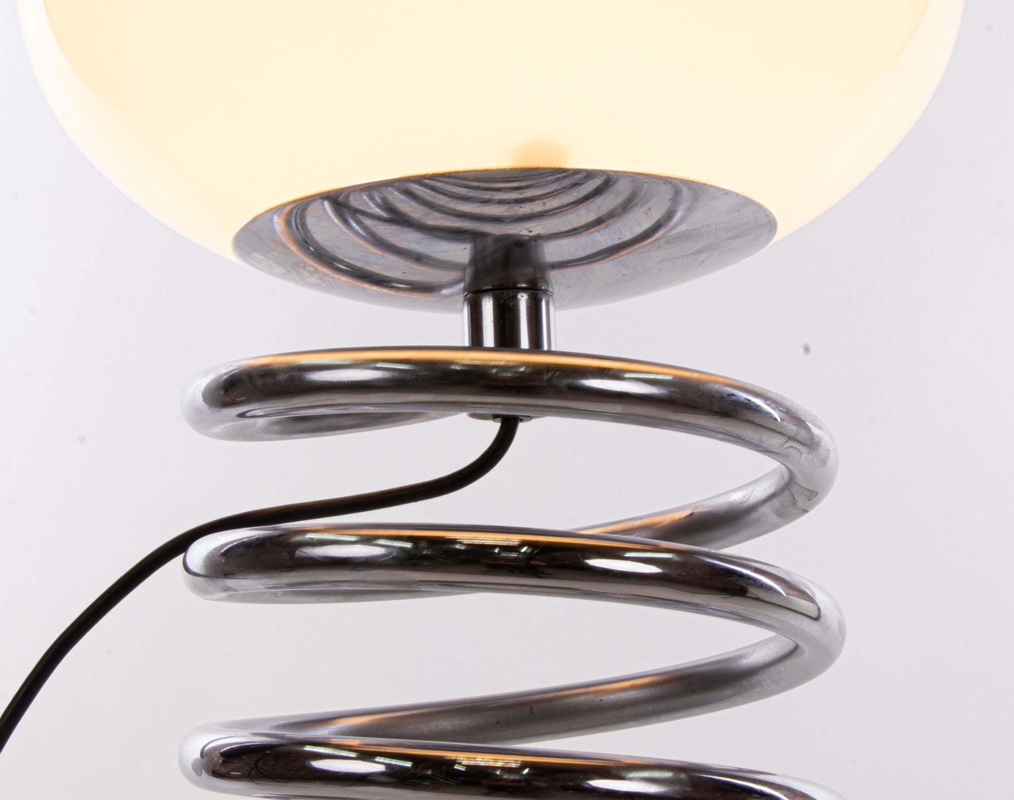 1965 Design M Ingo Maurer Large Table Lamp ‘Spirale’ Glass & Chrome For Sale 1