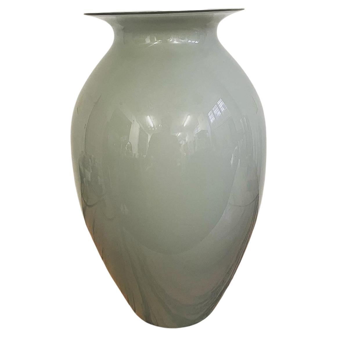 Große Vase aus farbigem Glas von Mazzega, 1980er Jahre