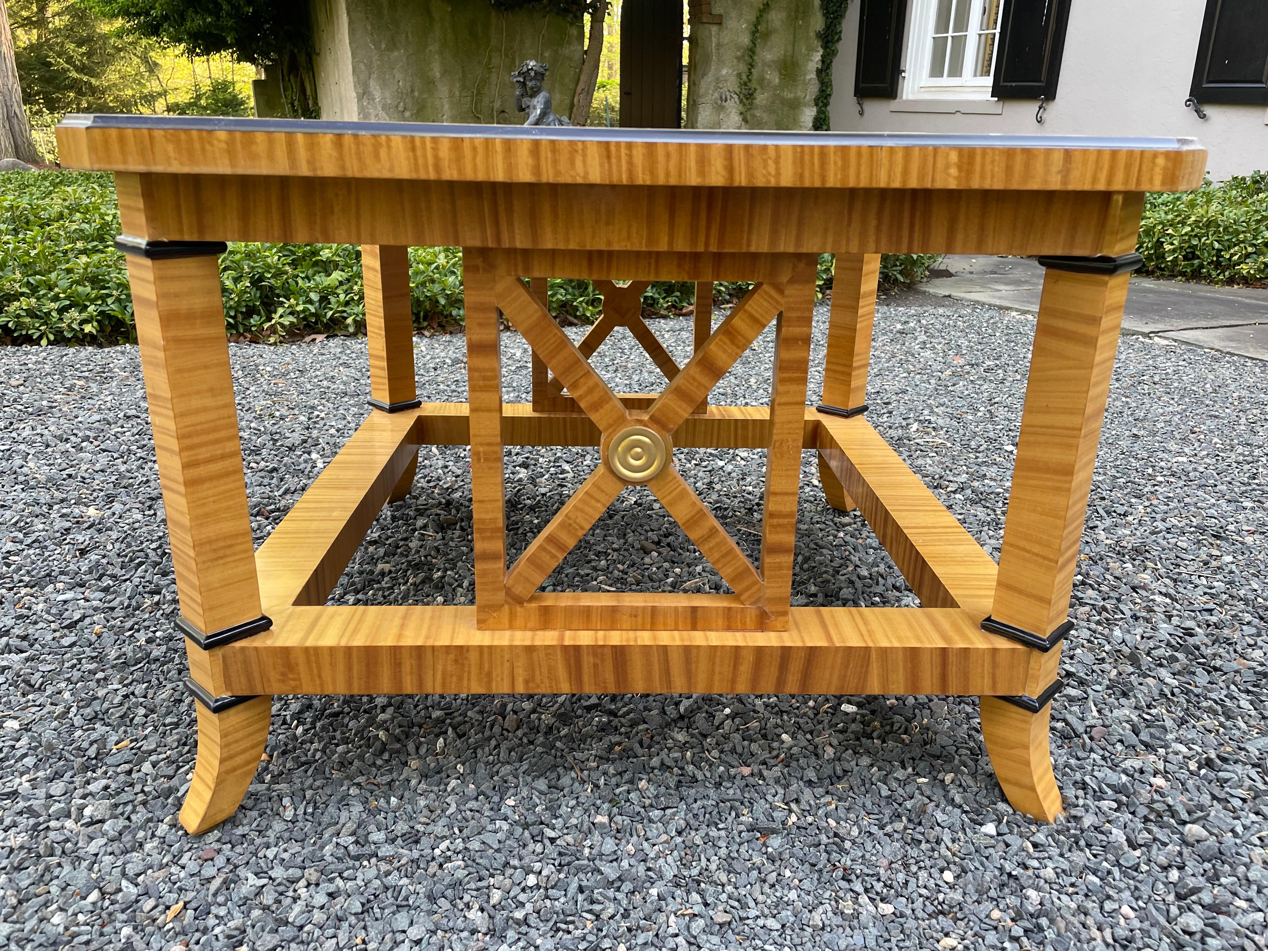 Large Inlaid Italian Square Mahogany Coffee Cocktail Table with X Motif In Good Condition For Sale In Hopewell, NJ