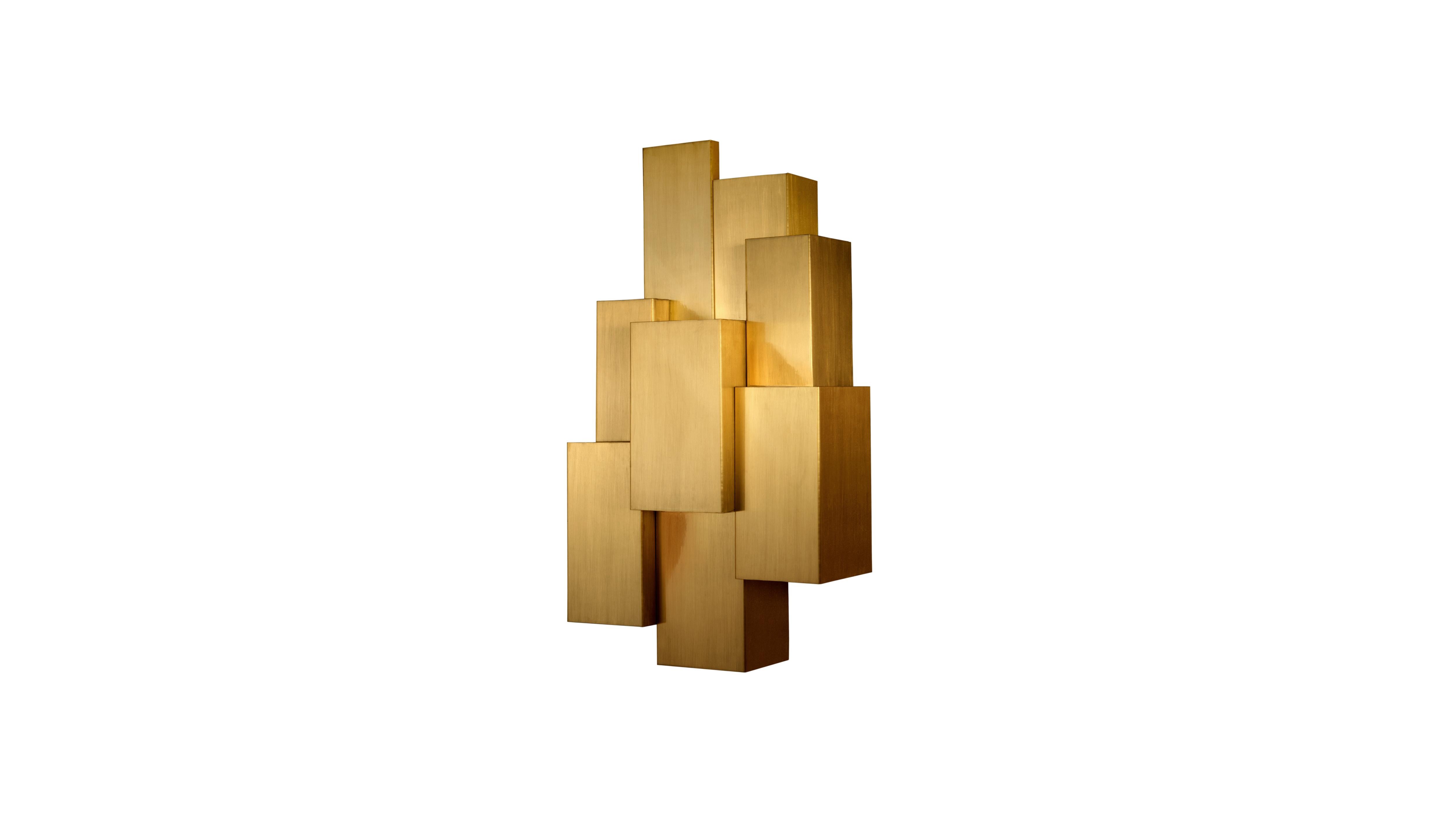 Large Inspiring Trees Brushed Brass Wall Lamp by InsidherLand
Dimensions: D 18 x W 33 x H 60 cm.
Materials: Brushed brass.
3 kg.
Available in other metals.

Inspiring Trees is the essence of a personal fascination. Slender, geometric and seemingly