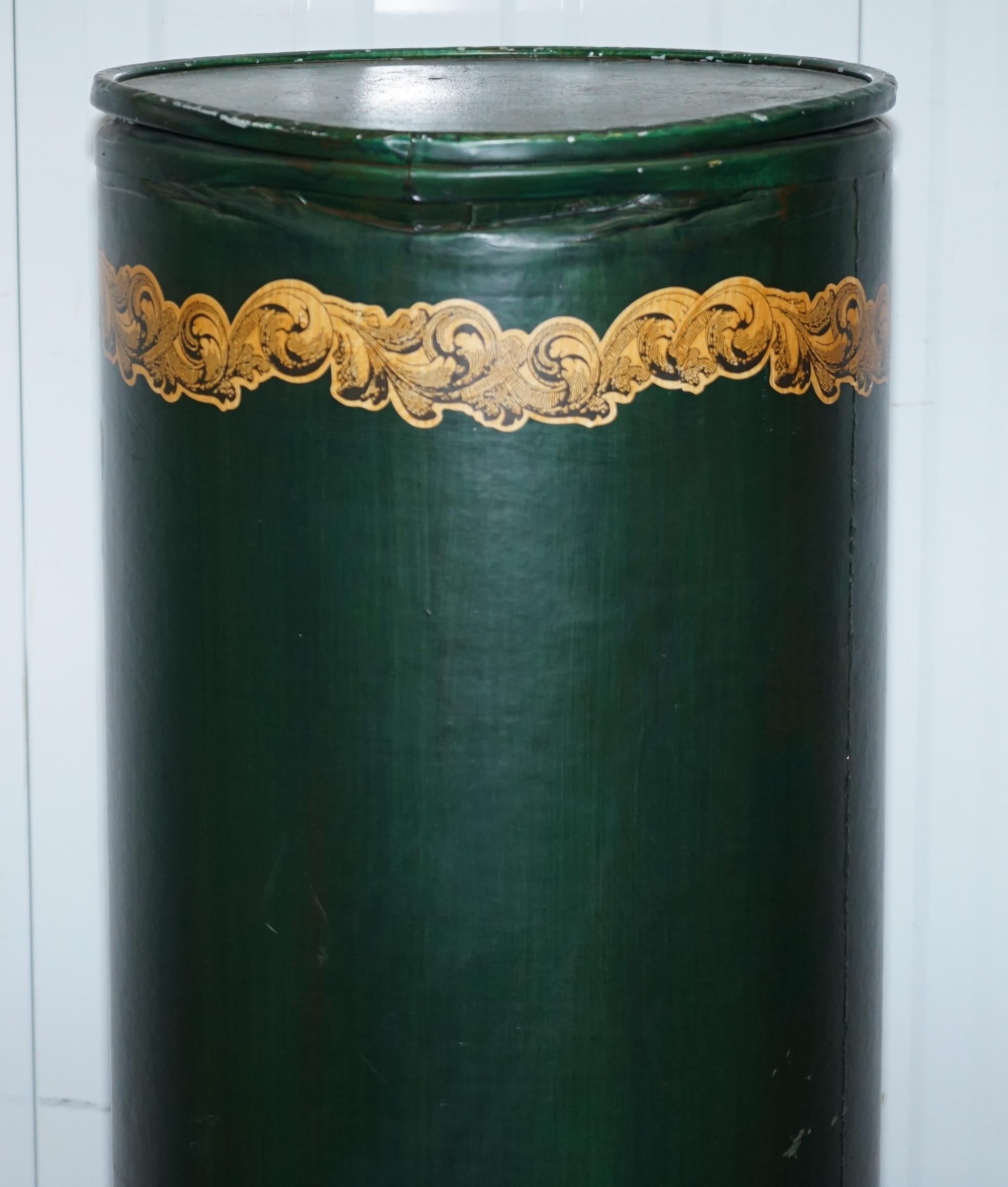 Large Irish Green Pedestal Drum Stand with Picture of a Victorian Lady on For Sale 2
