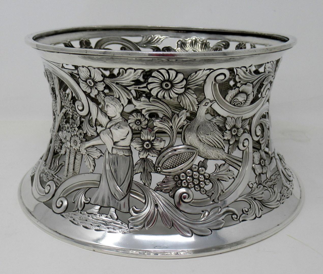 Etched Large Irish Sterling Silver Dish Ring by Charles Lamb Dublin Ireland 1903, 26ozs