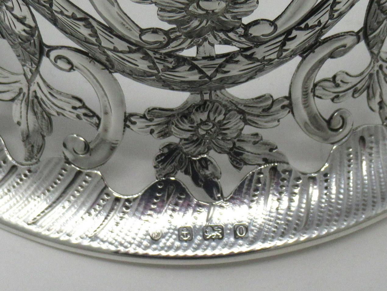 Etched Large Irish Style Sterling Silver Dish Ring Birmingham 1913 Williams Ltd 14 ozs