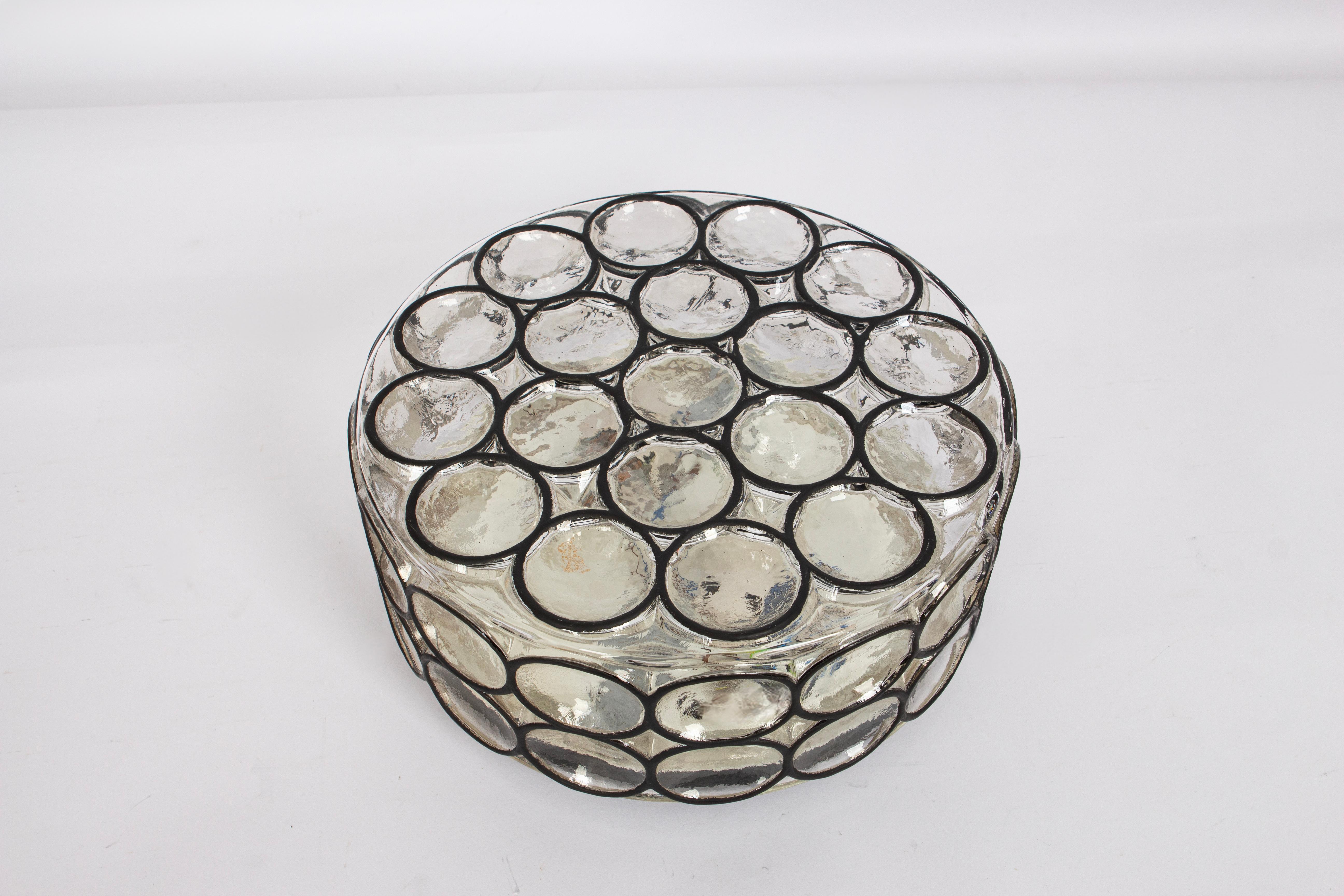 Grandi luci da parete o soffitto in ferro e vetro di Limburg, Germania, anni '60 in vendita 6