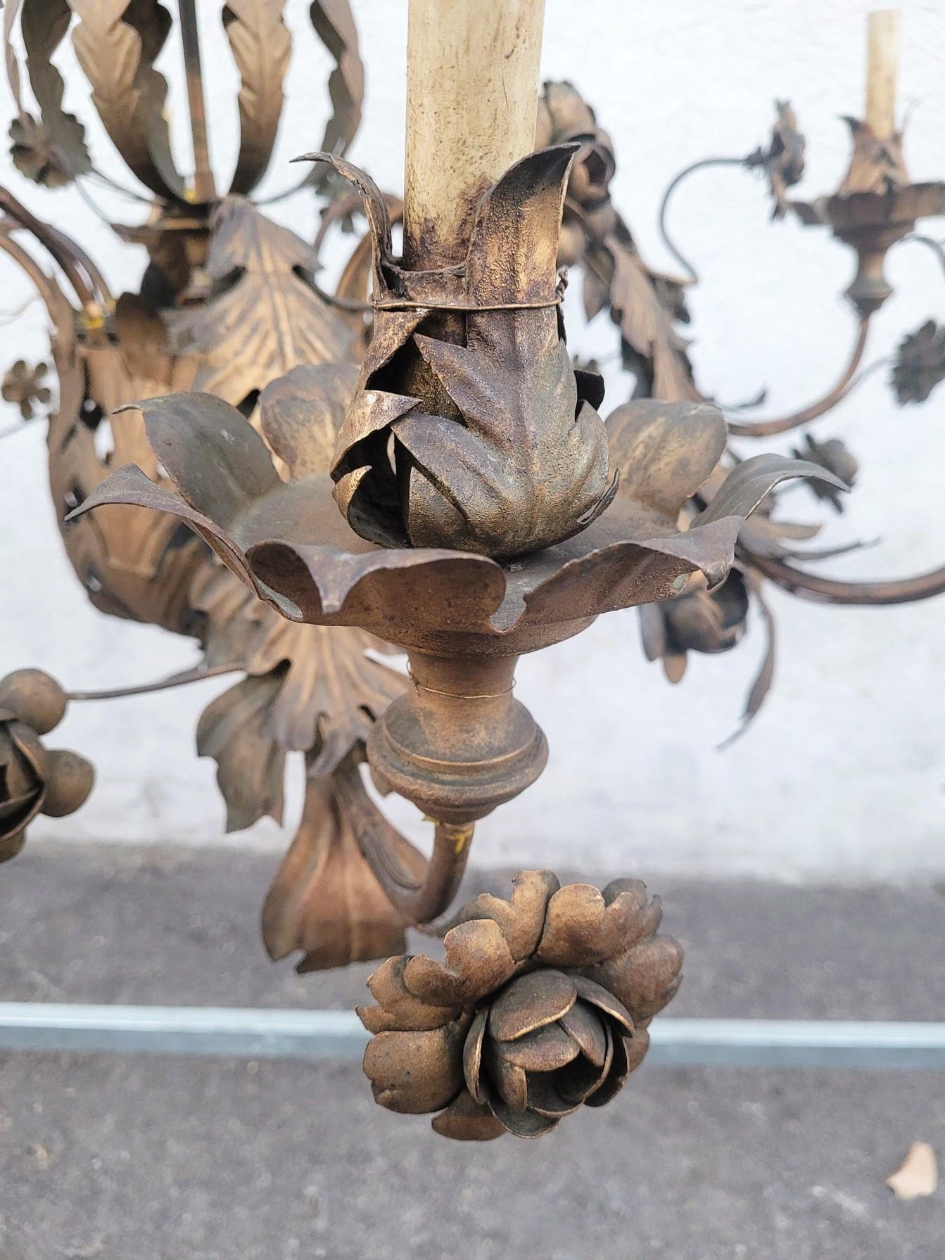 Large Iron Chandelier, 115 Cm, 8 Lights, 19th Century For Sale 4