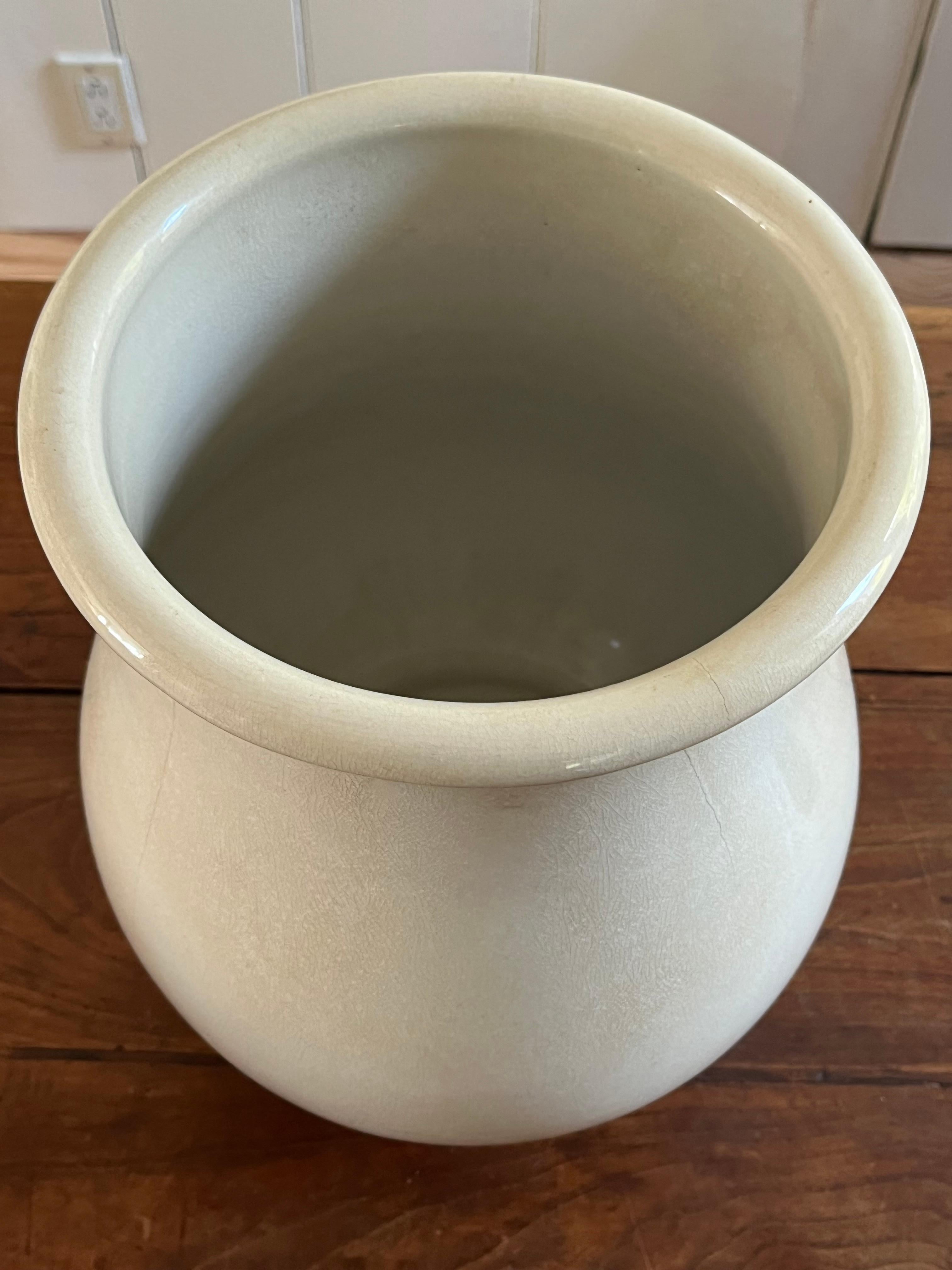 XX secolo Vaso grande in pietra ferrosa, CIRCA 1900 in vendita