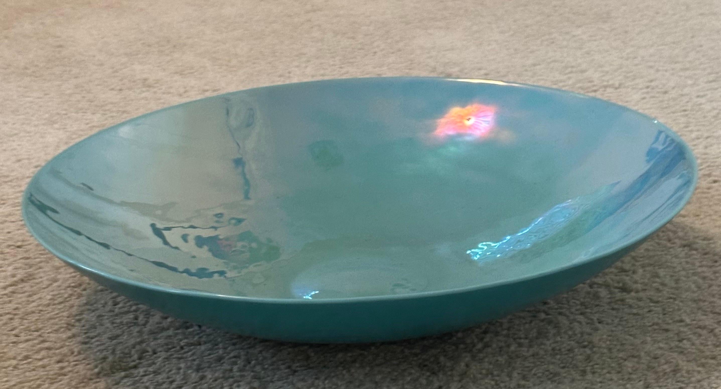 20th Century Large Irridescent Centerpiece Bowl by Murano Glass For Sale