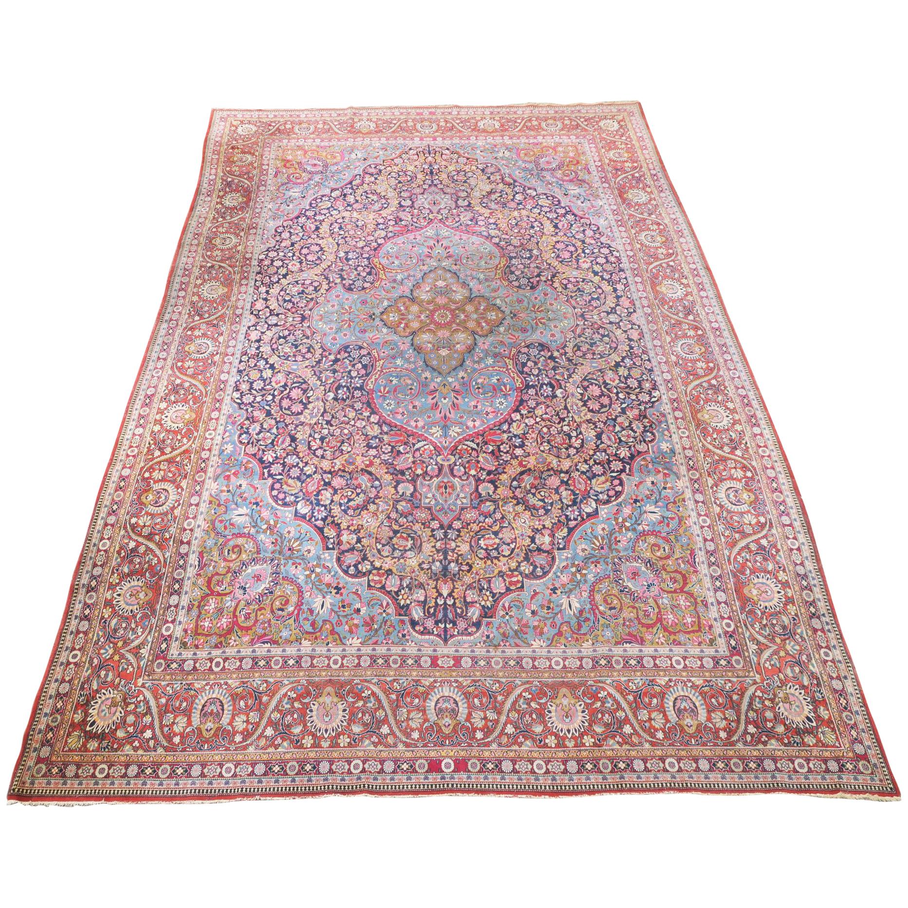 Large Isfahan Carpet, Early 20th Century im Angebot