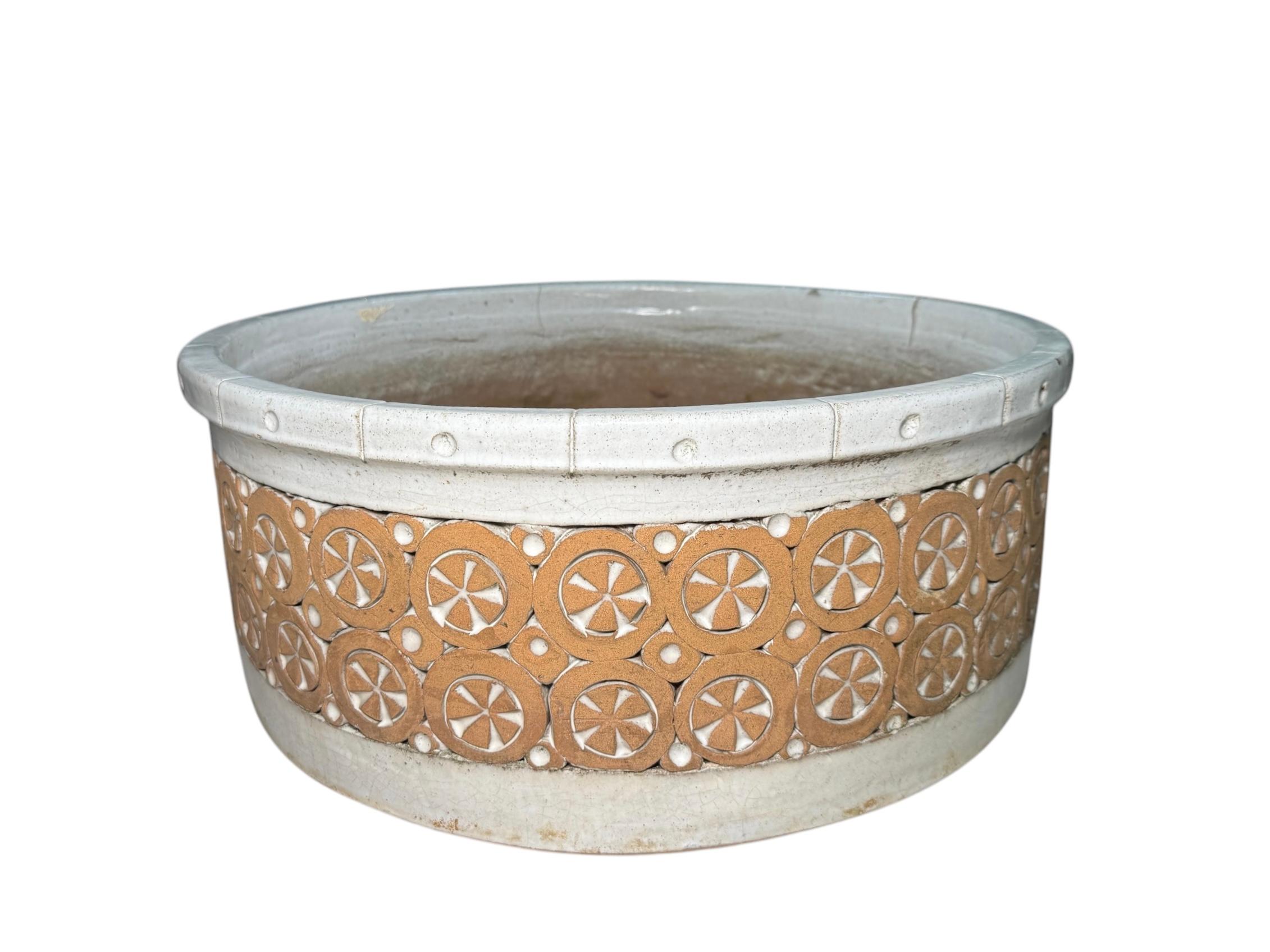 Large Isla Del Sol Stoneware Bowl Planter 2