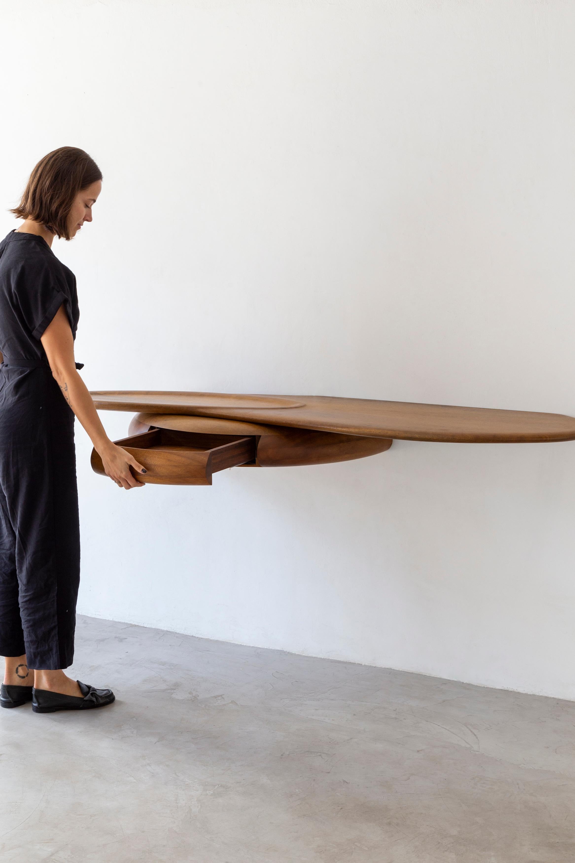 Mesa consola grande Ita by Estudio Prosa en Nuevo estado para la venta en Geneve, CH