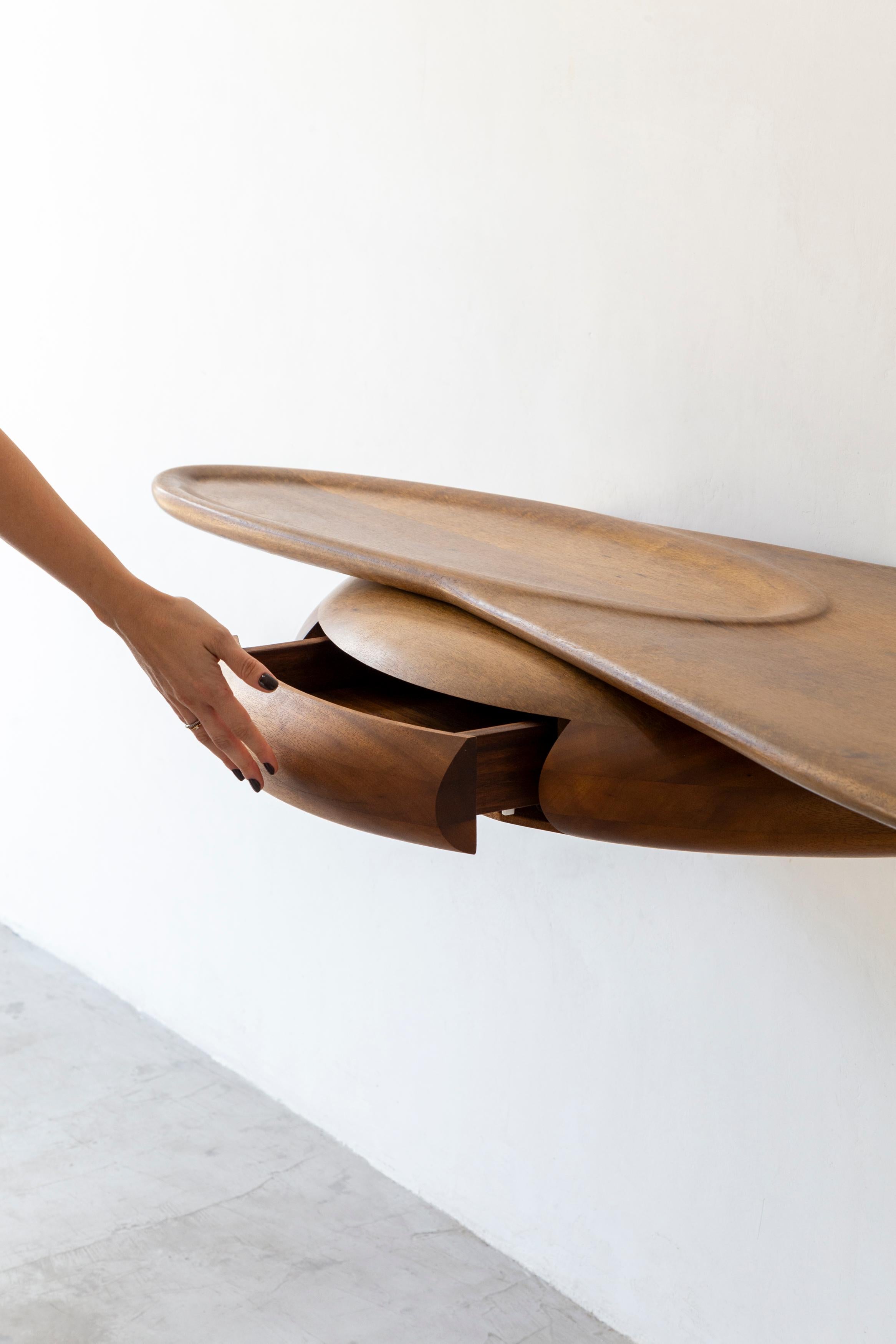 Mesa consola grande Ita by Estudio Prosa Siglo XXI y contemporáneo en venta