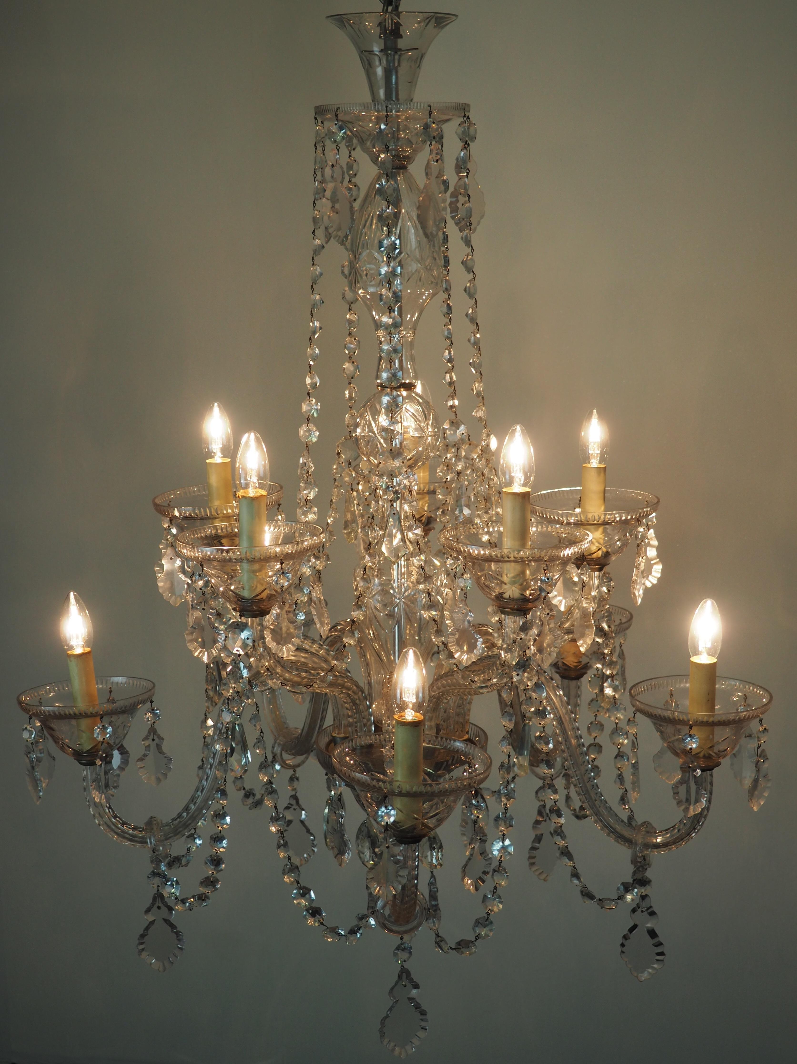 Large Italian 10-Light Murano Crystal Chandelier, circa 1920s 12