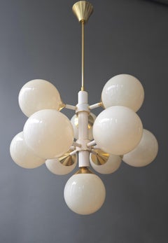 Large Italian 12-Light Sputnik Chandelier in White and Brass, 1970s