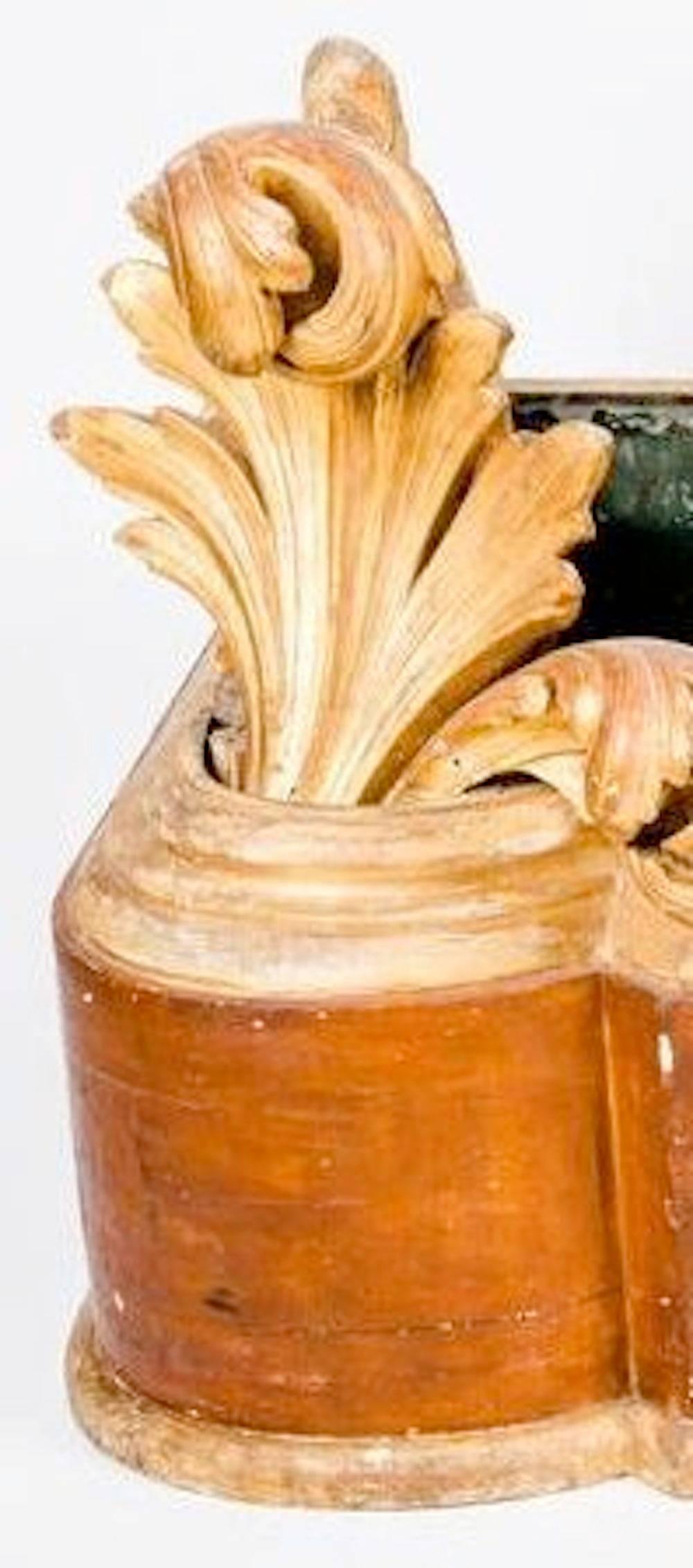 Baroque Grande jardinière ou jardinière italienne en bois doré du 18ème siècle en vente