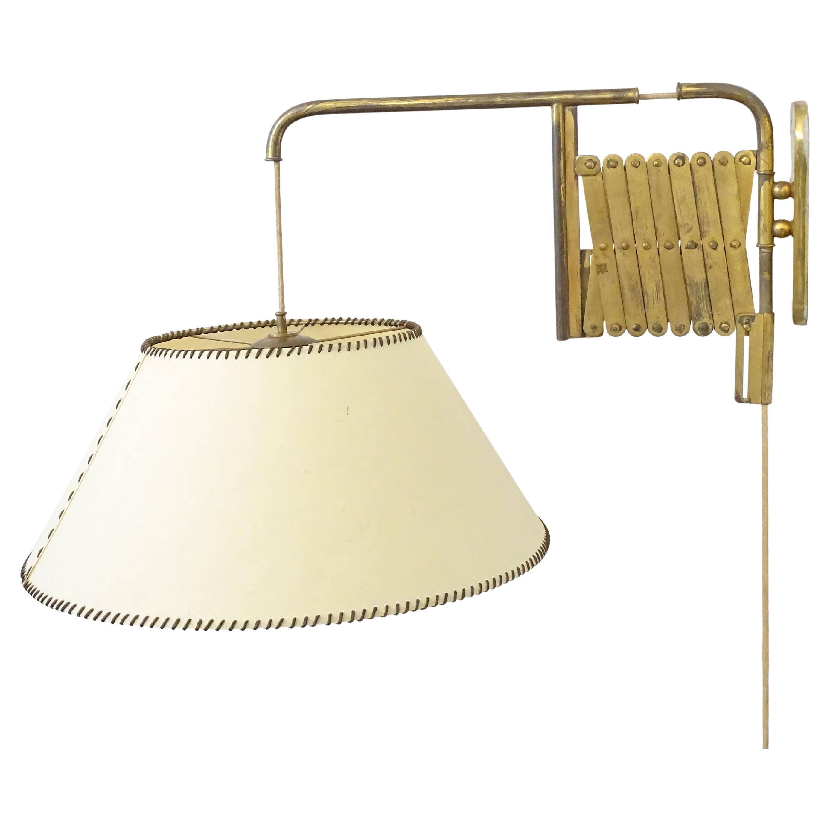 Große italienische ausziehbare Wandlampe aus Messing aus den 1940er Jahren