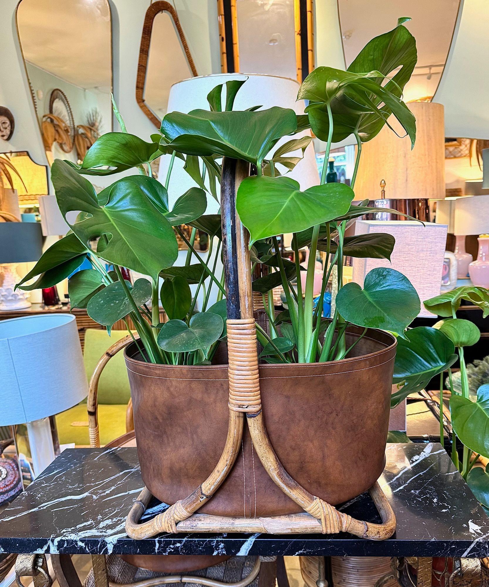 Große italienische Körbe aus Bambus und Rattan aus den 1960er Jahren mit Schalen aus Kunstleder im Angebot 4