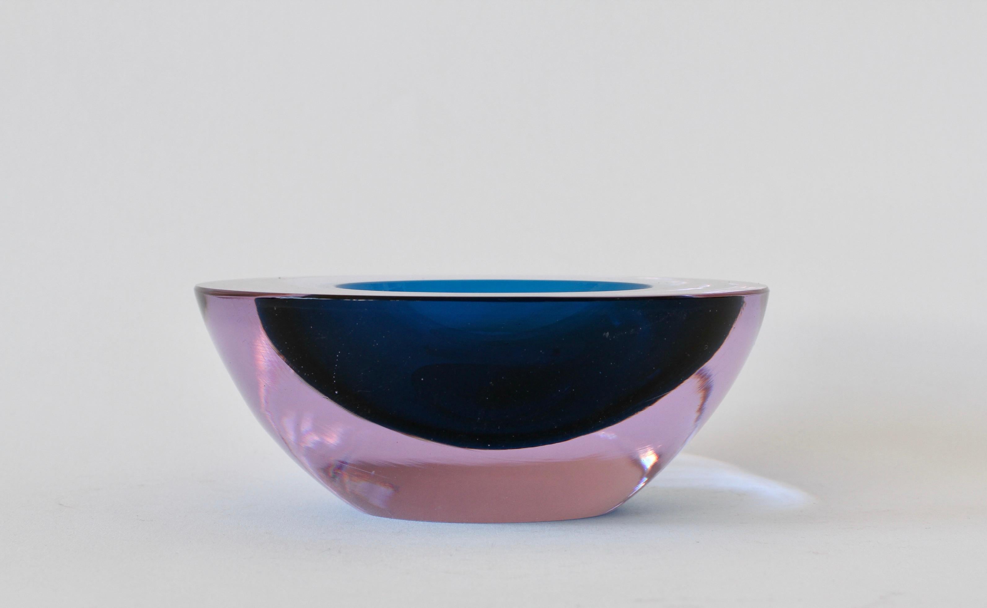 Large Italian Alexandrite and Blue Sommerso Murano Glass Bowl, Dish or Ashtray For Sale 4