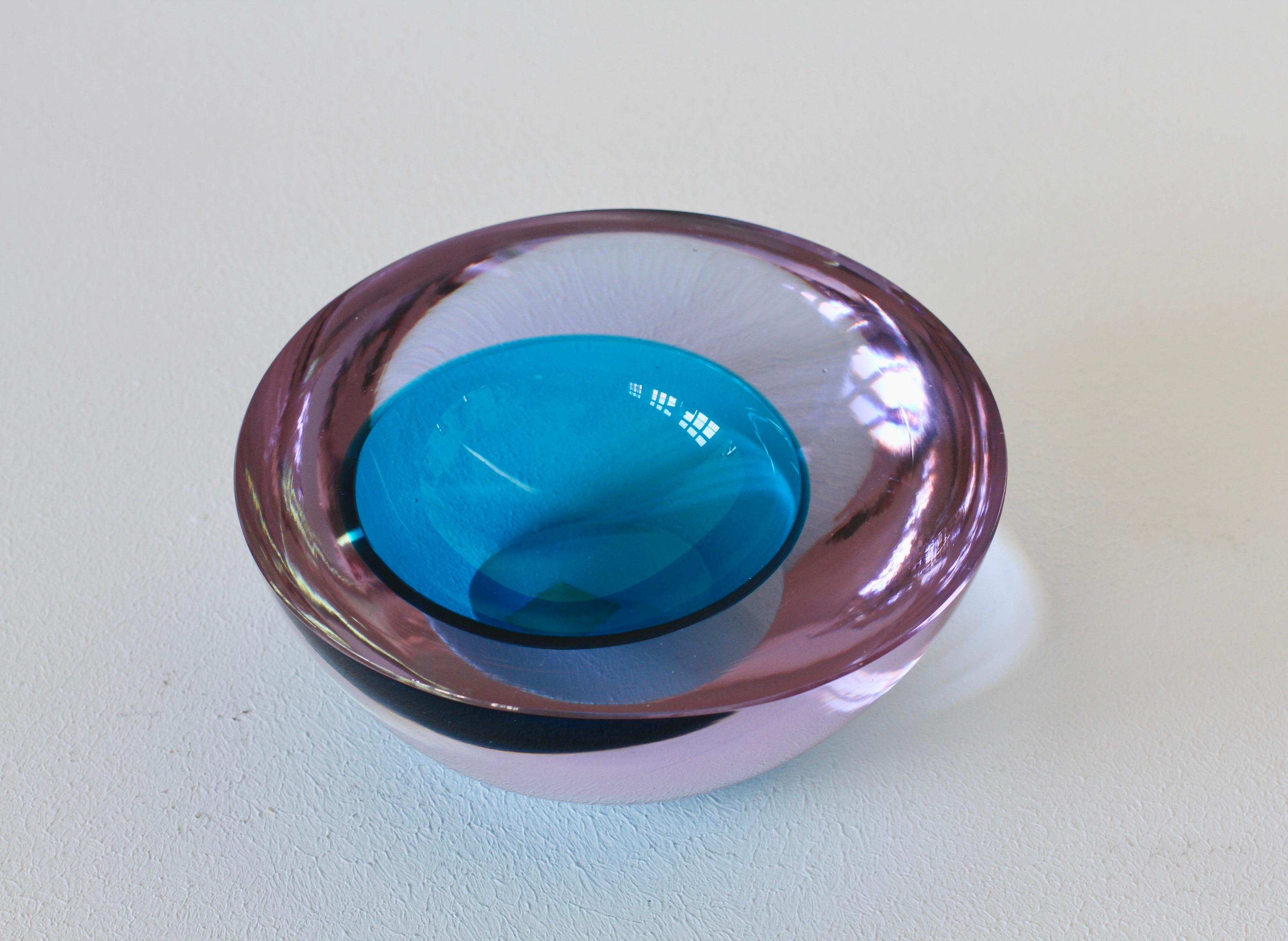 Large Italian Alexandrite and Blue Sommerso Murano Glass Bowl, Dish or Ashtray For Sale 5
