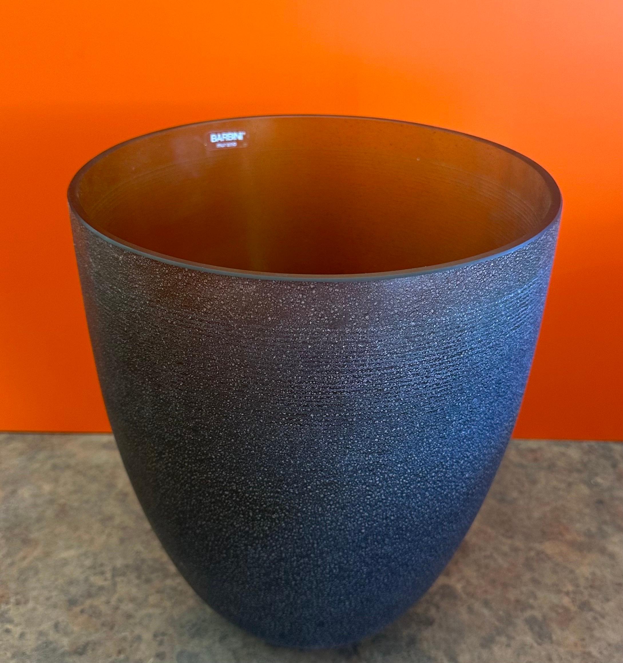 Moderno Grande vaso in vetro artistico italiano di Alfredo Barbini per Murano Glass in vendita