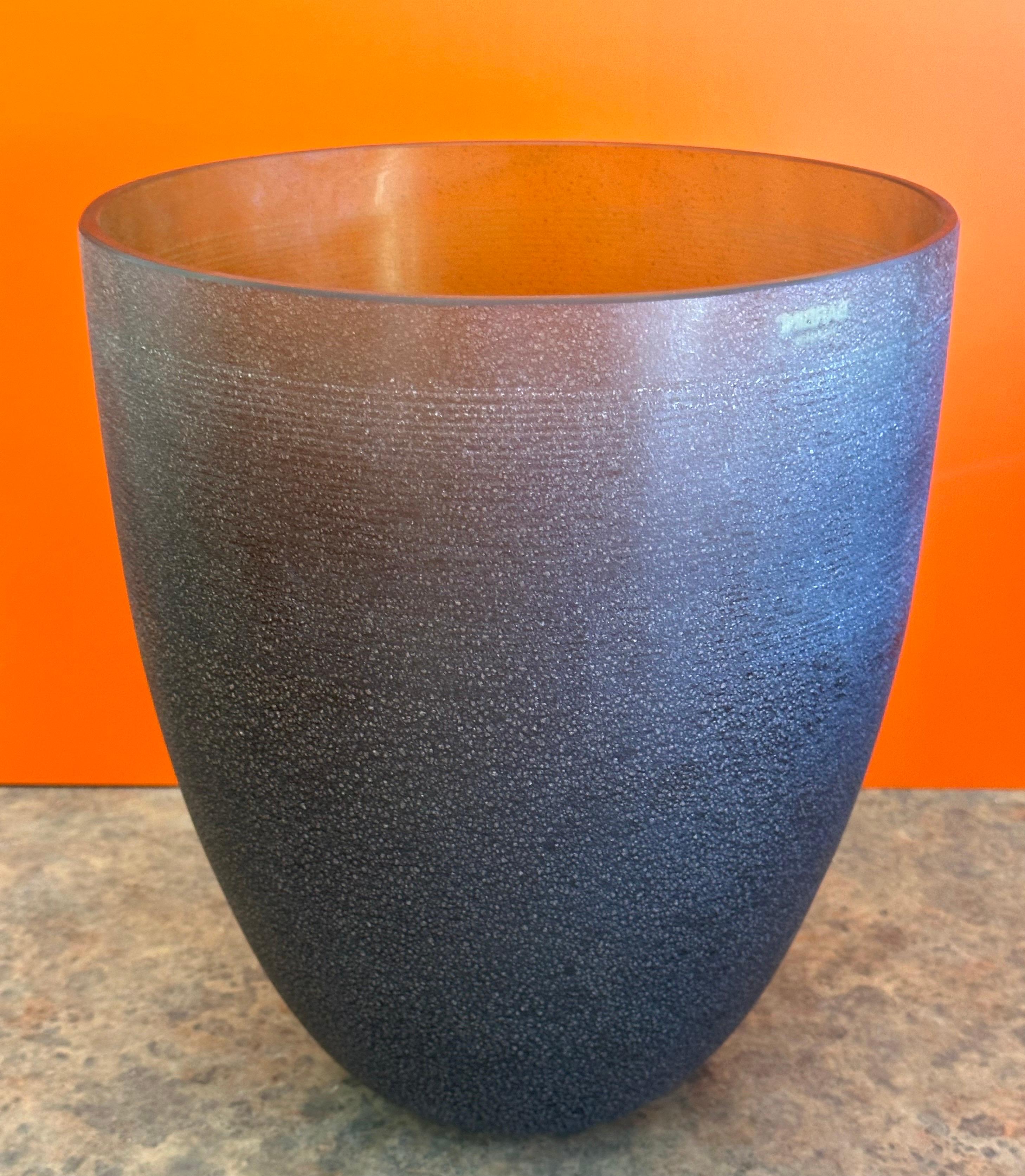 Italiano Grande vaso in vetro artistico italiano di Alfredo Barbini per Murano Glass in vendita