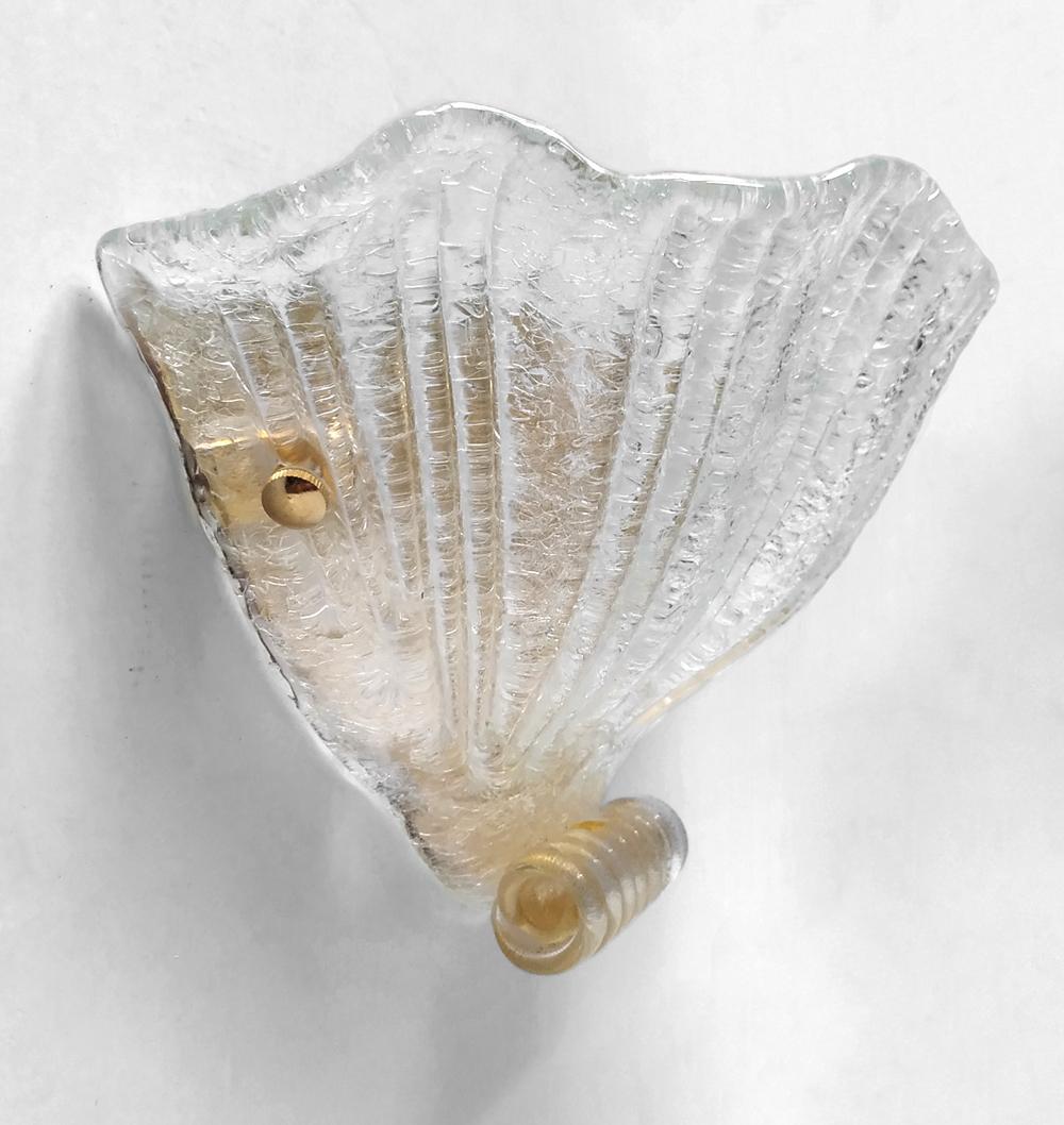 Mid-Century Modern Large Italian Blown Murano Glass Shell Wall Light For Sale