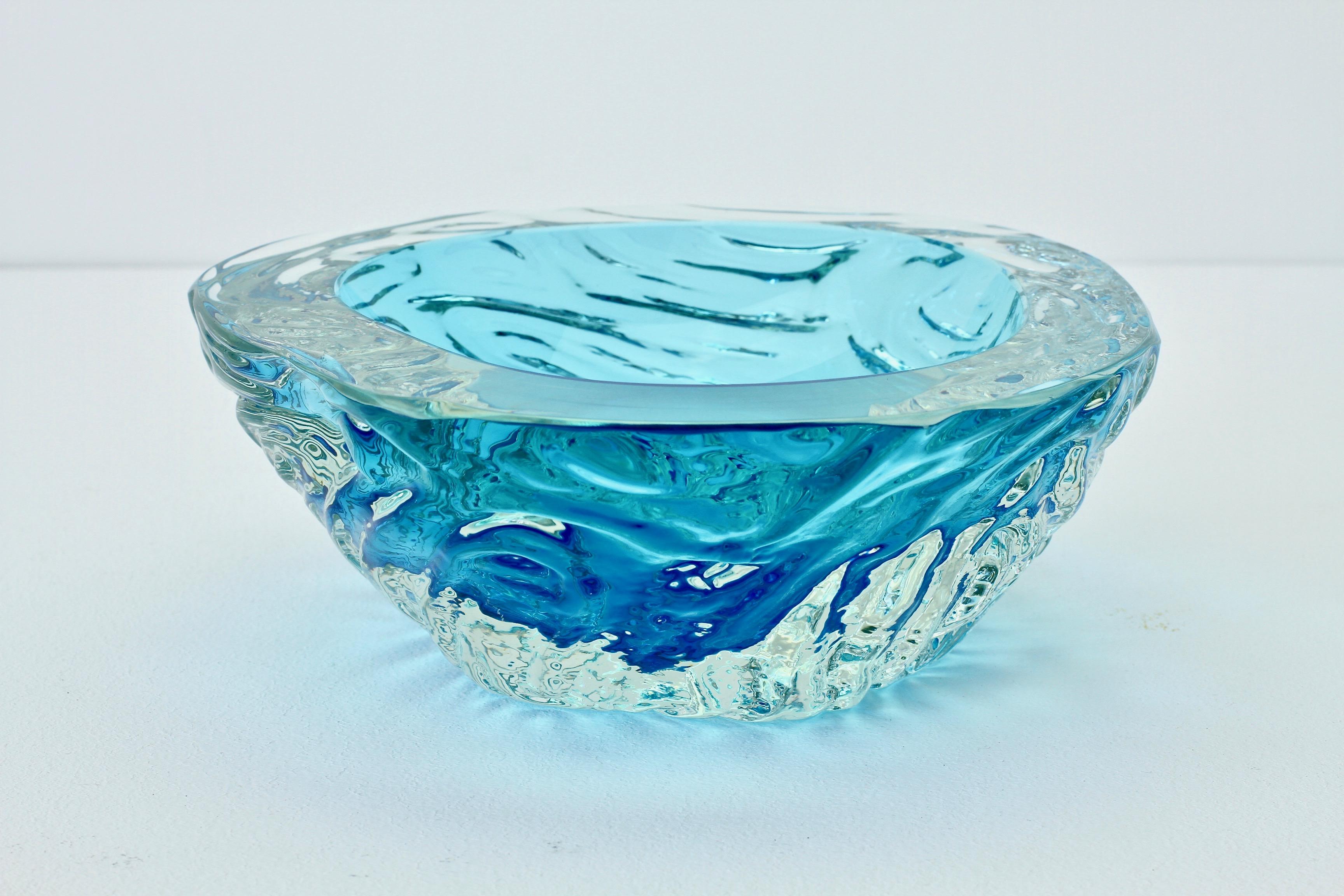 Large Italian Blue 'Sommerso' Murano Glass Bowl Maurizio Albarelli Attributed For Sale 4