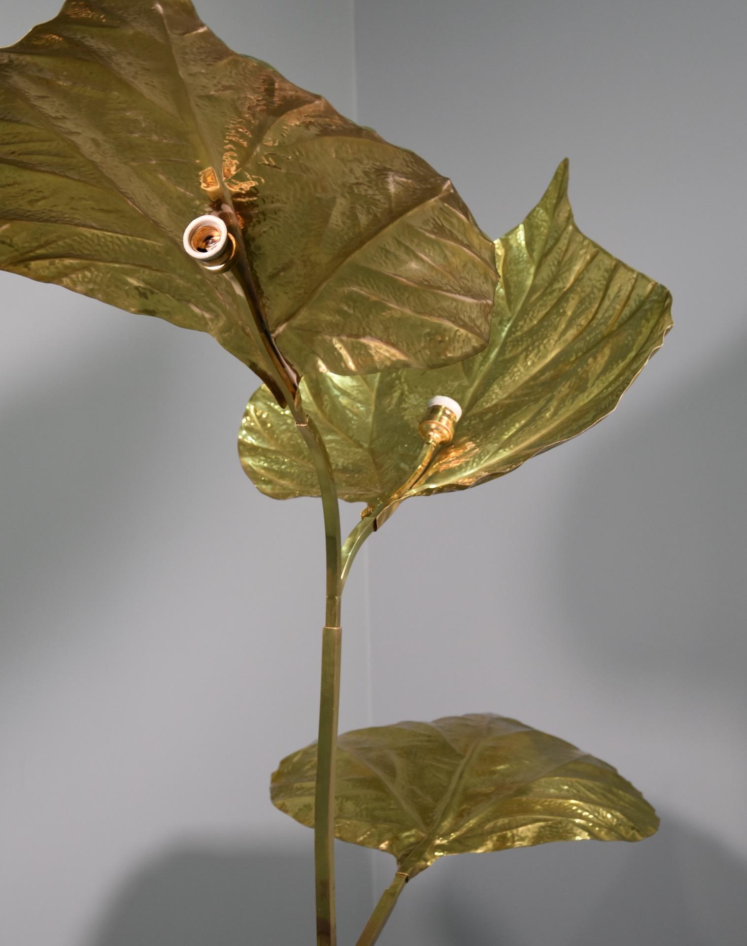 Large Italian Brass Floor Lamp by Tommaso Barbi For Sale 9