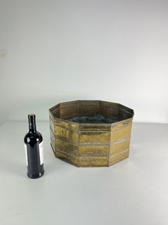 Large Italian Brass Planter, 1960s, Diameter 51 cm.