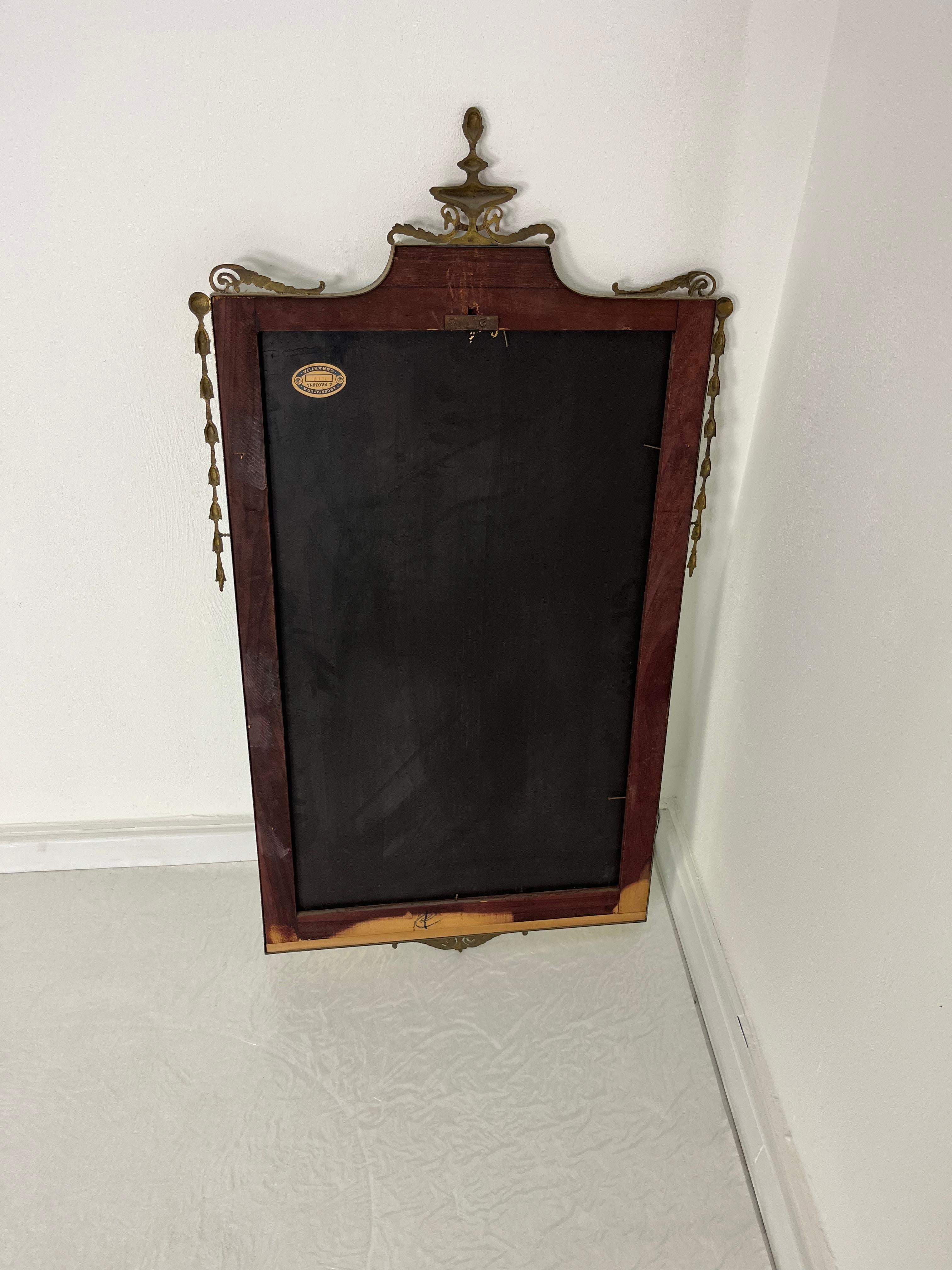 Grand miroir mural italien en laiton, 1957 en vente 4