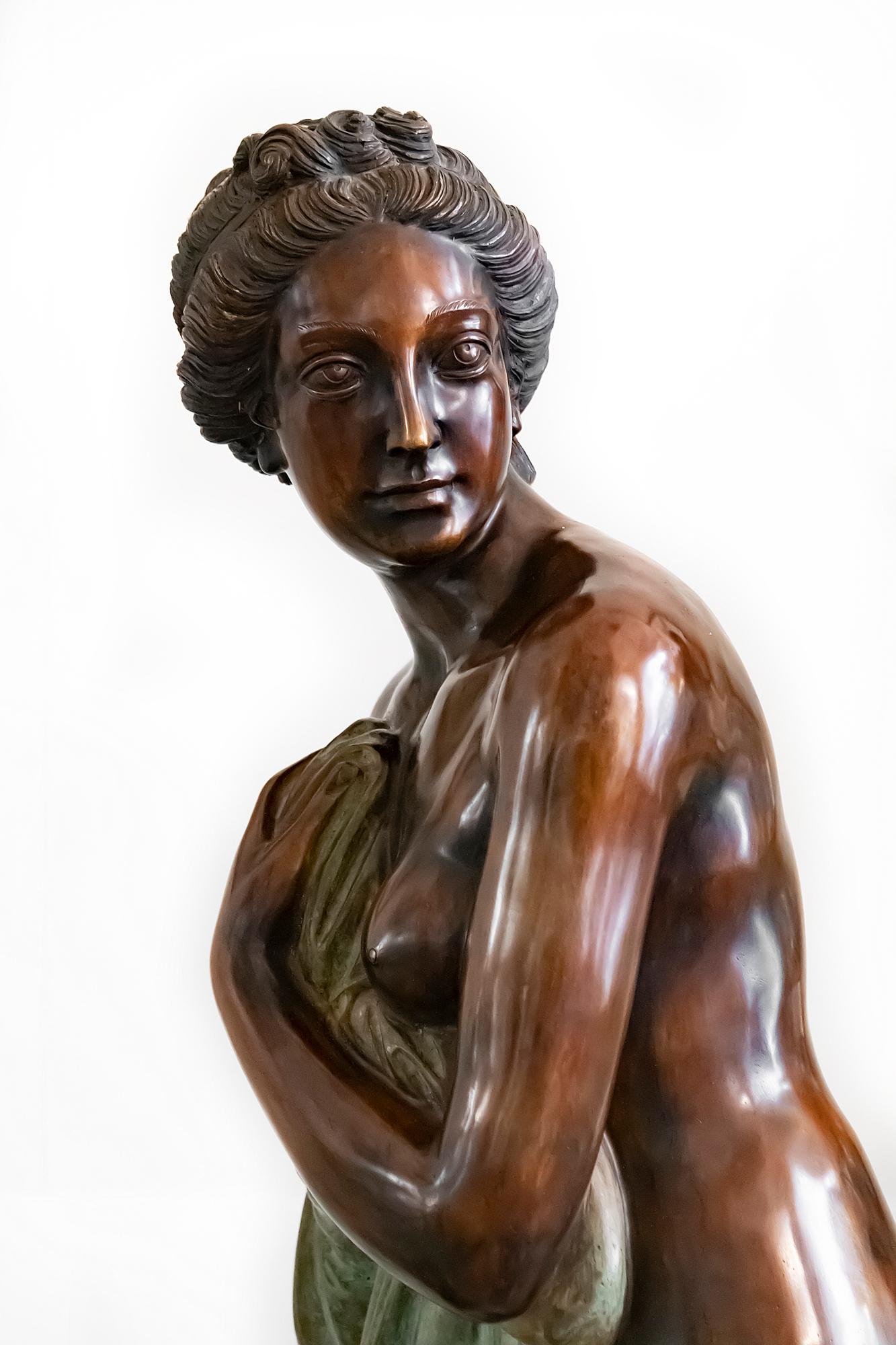 Patinated Large Italian Bronze Female Sculpture on Green Marble Base, circa 1950