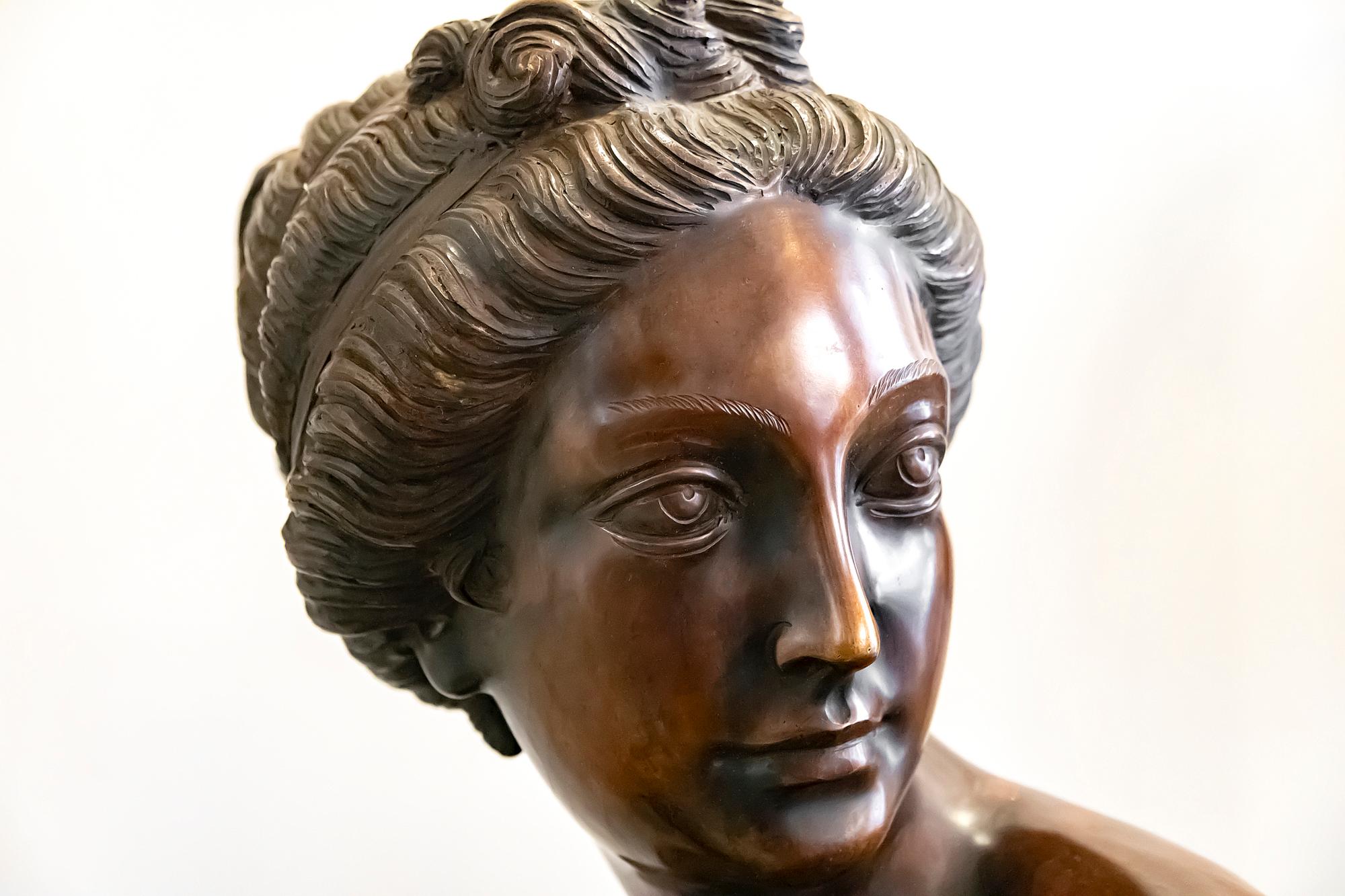 20th Century Large Italian Bronze Female Sculpture on Green Marble Base, circa 1950