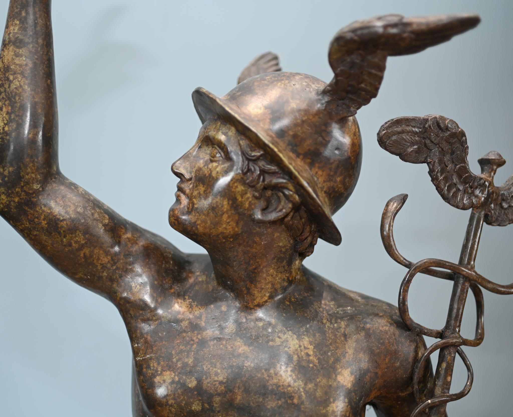 Gran estatua italiana de bronce fundido de Mercurio Hermes de Giambologna en venta 8