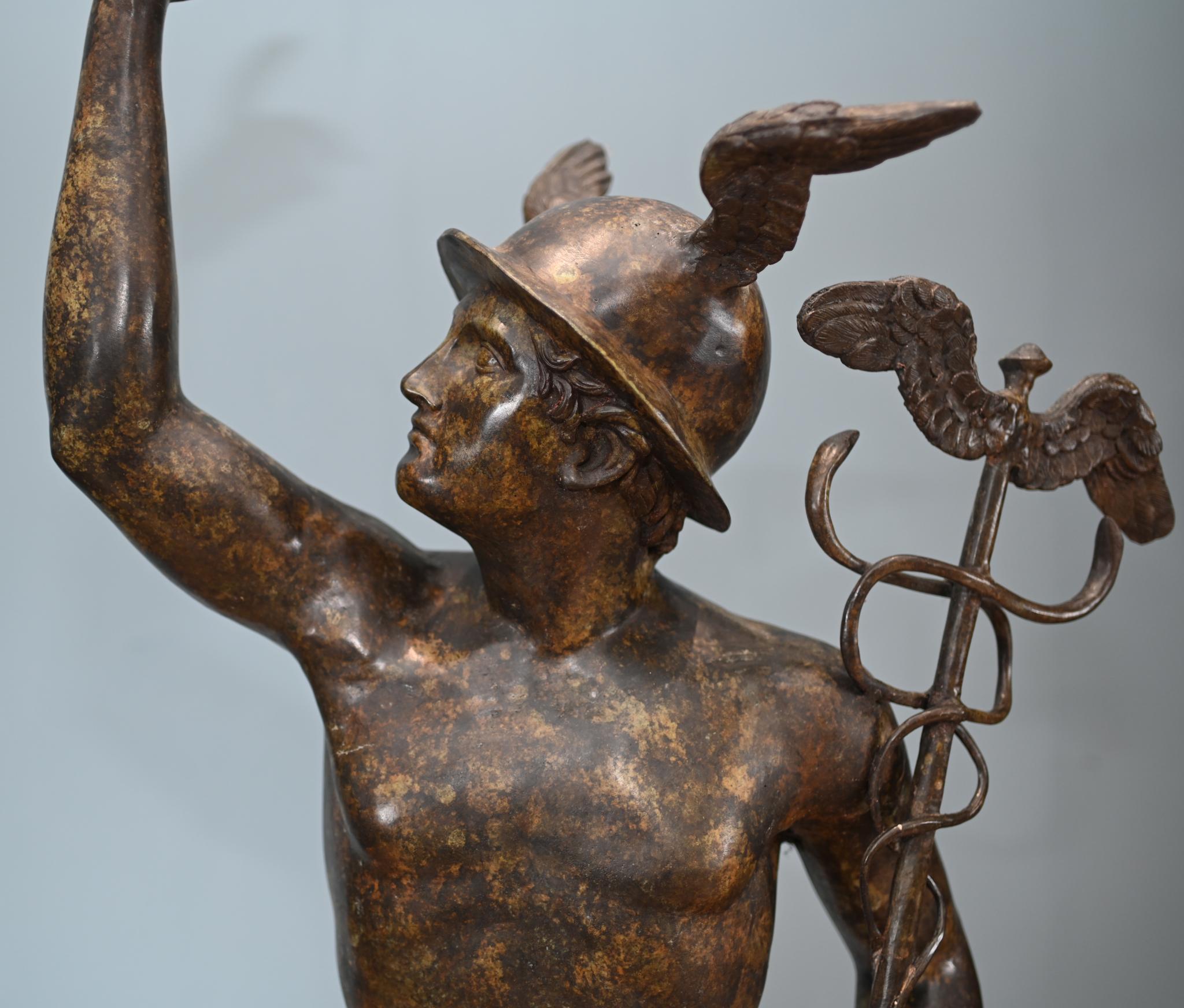 Gran estatua italiana de bronce fundido de Mercurio Hermes de Giambologna en venta 9