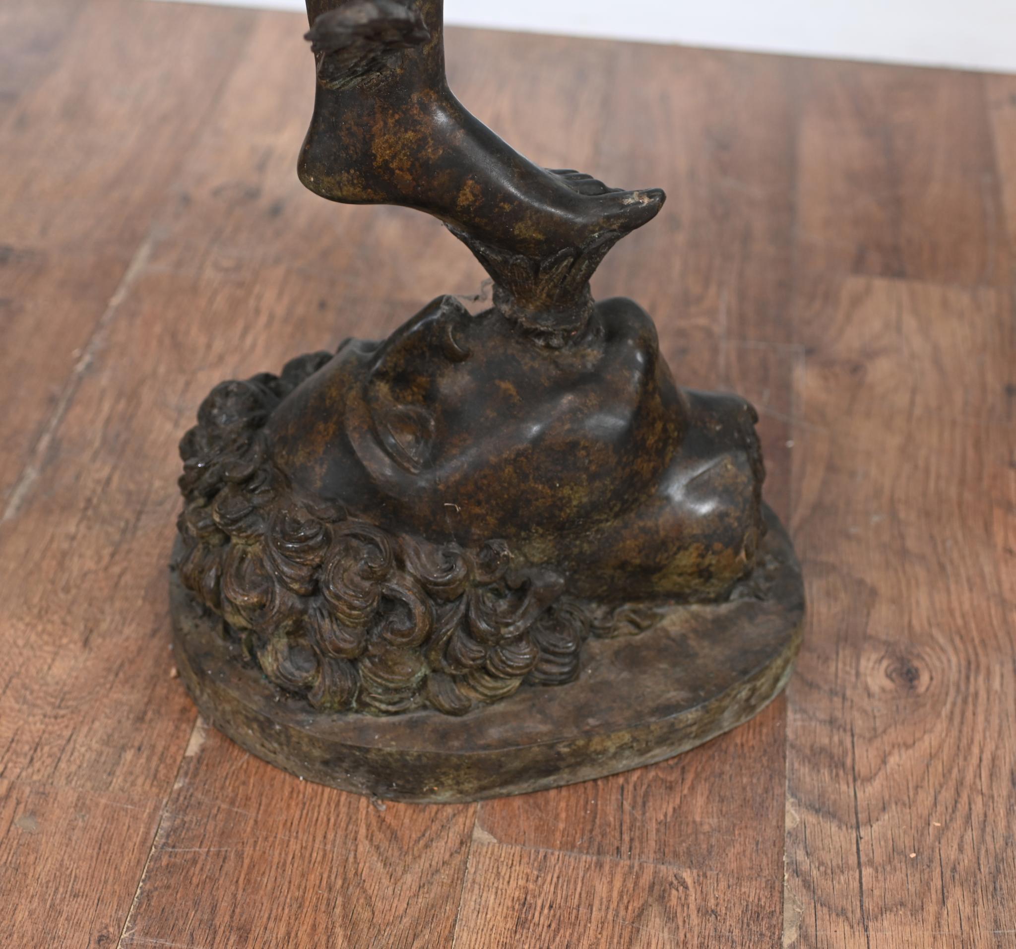 Gran estatua italiana de bronce fundido de Mercurio Hermes de Giambologna finales del siglo XX en venta