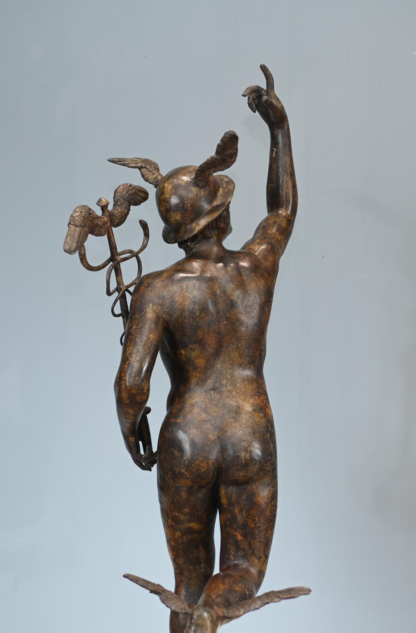 Gran estatua italiana de bronce fundido de Mercurio Hermes de Giambologna en venta 2