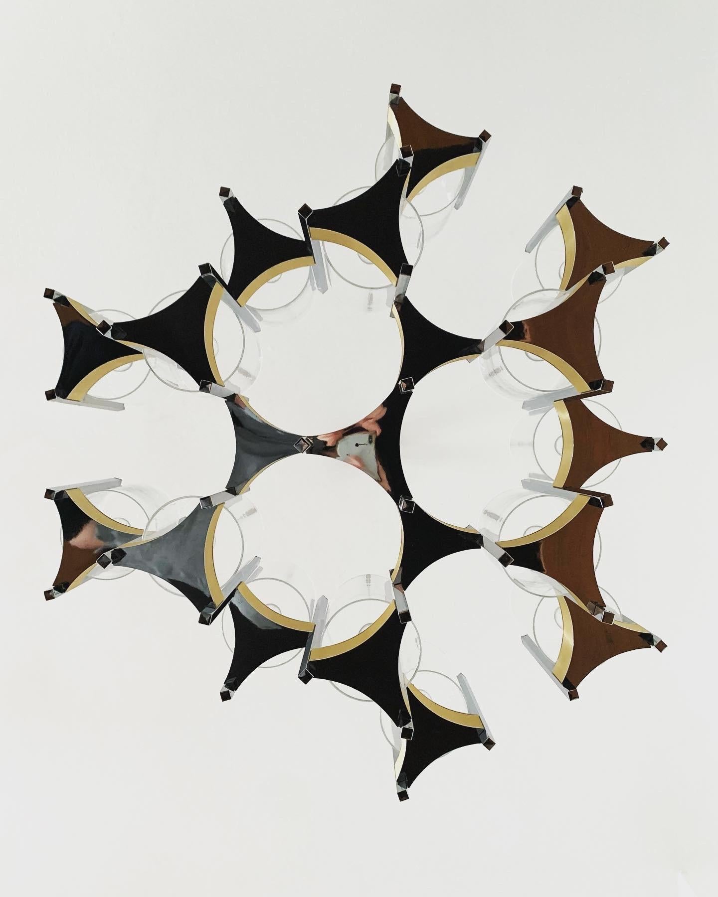 Large Italian Brutalist Chandelier by Gaetano Sciolari For Sale 2