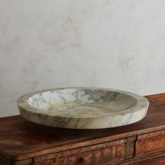 Grand bol de centre de table italien en marbre Calacatta, 18ème siècle